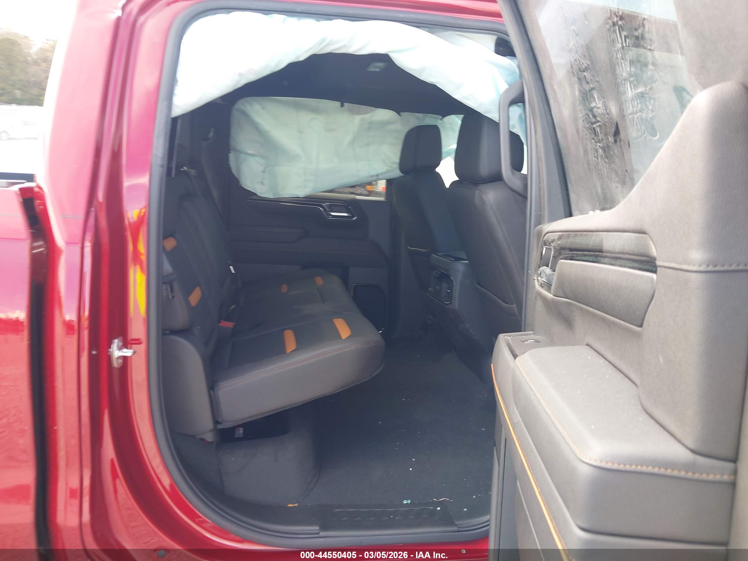 GMC SIERRA image 8