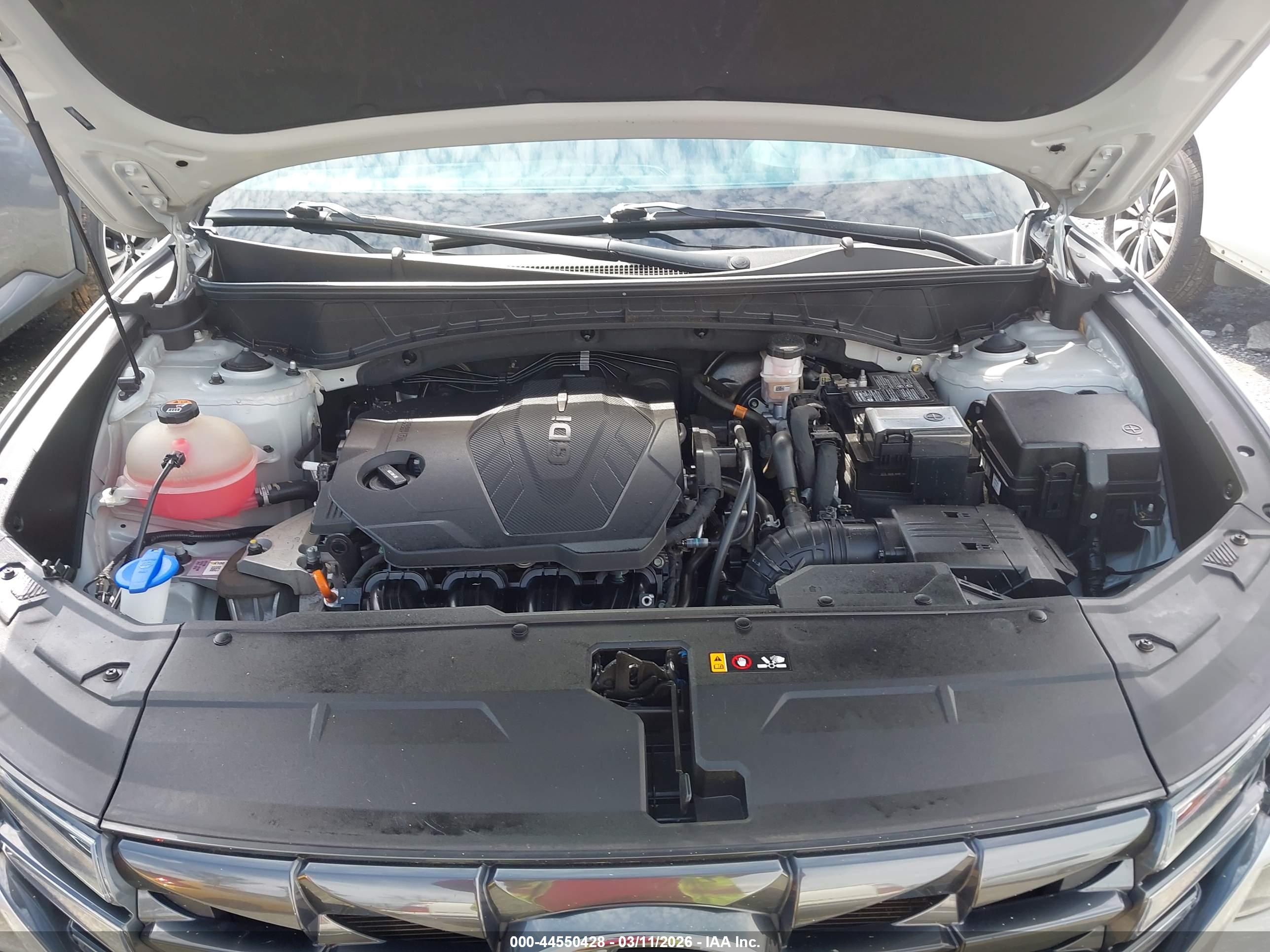 HYUNDAI TUCSON image 10