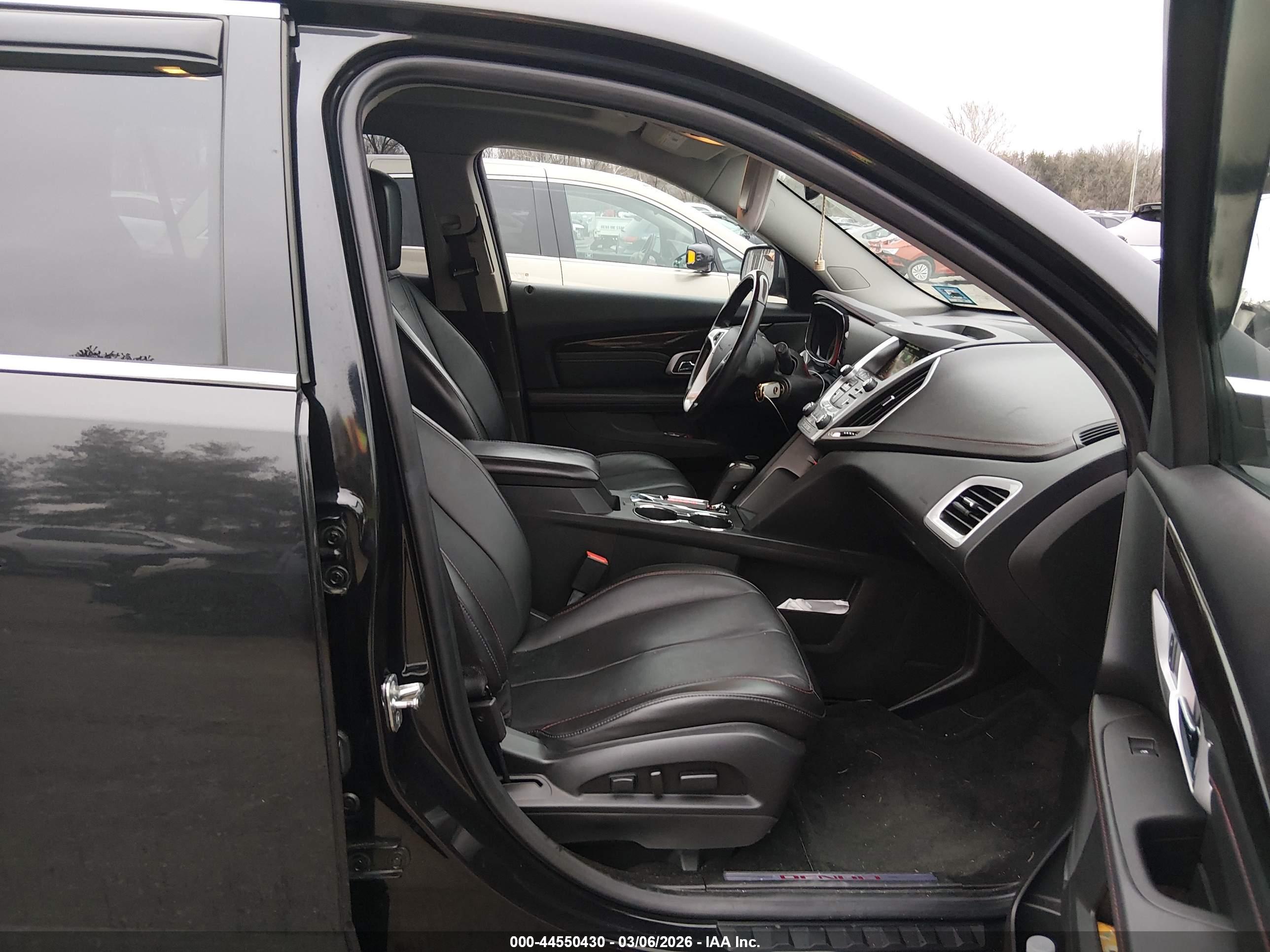 GMC TERRAIN image 5