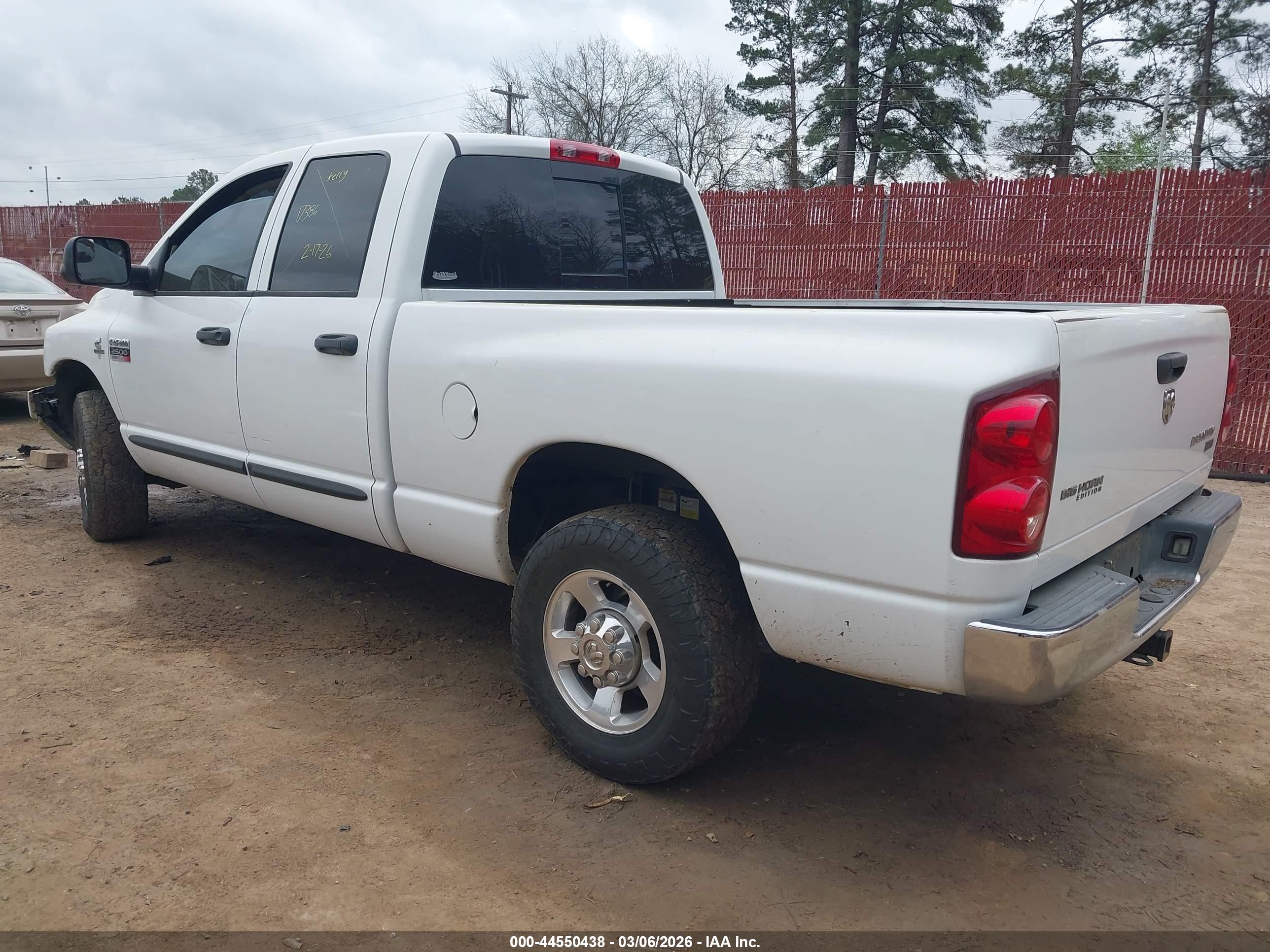DODGE RAM image 3
