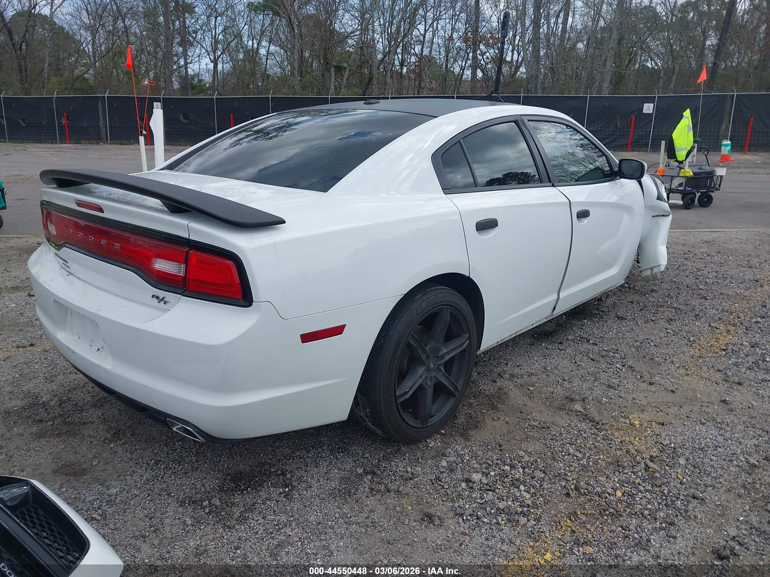 DODGE CHARGER image 4
