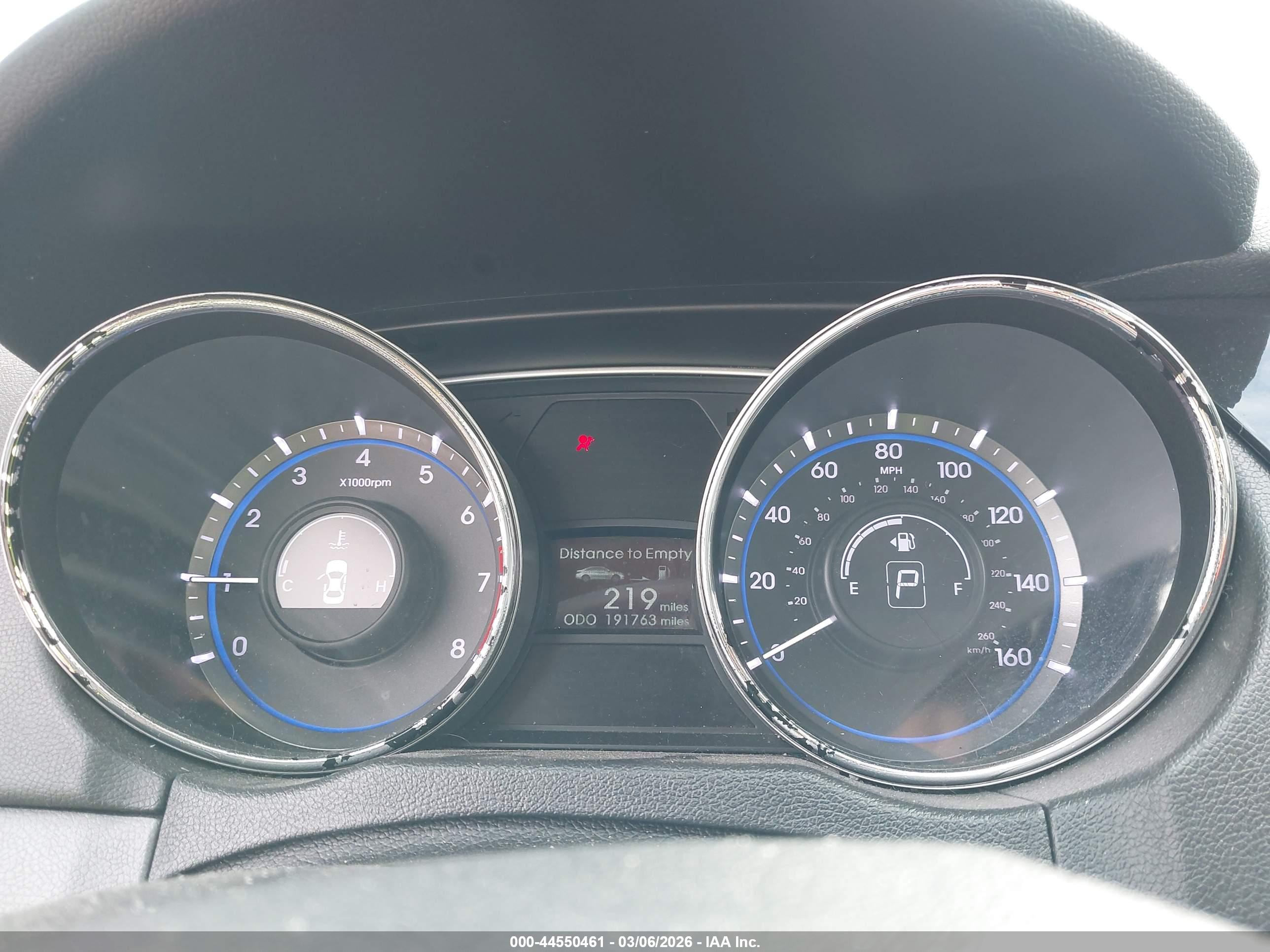 HYUNDAI SONATA image 7