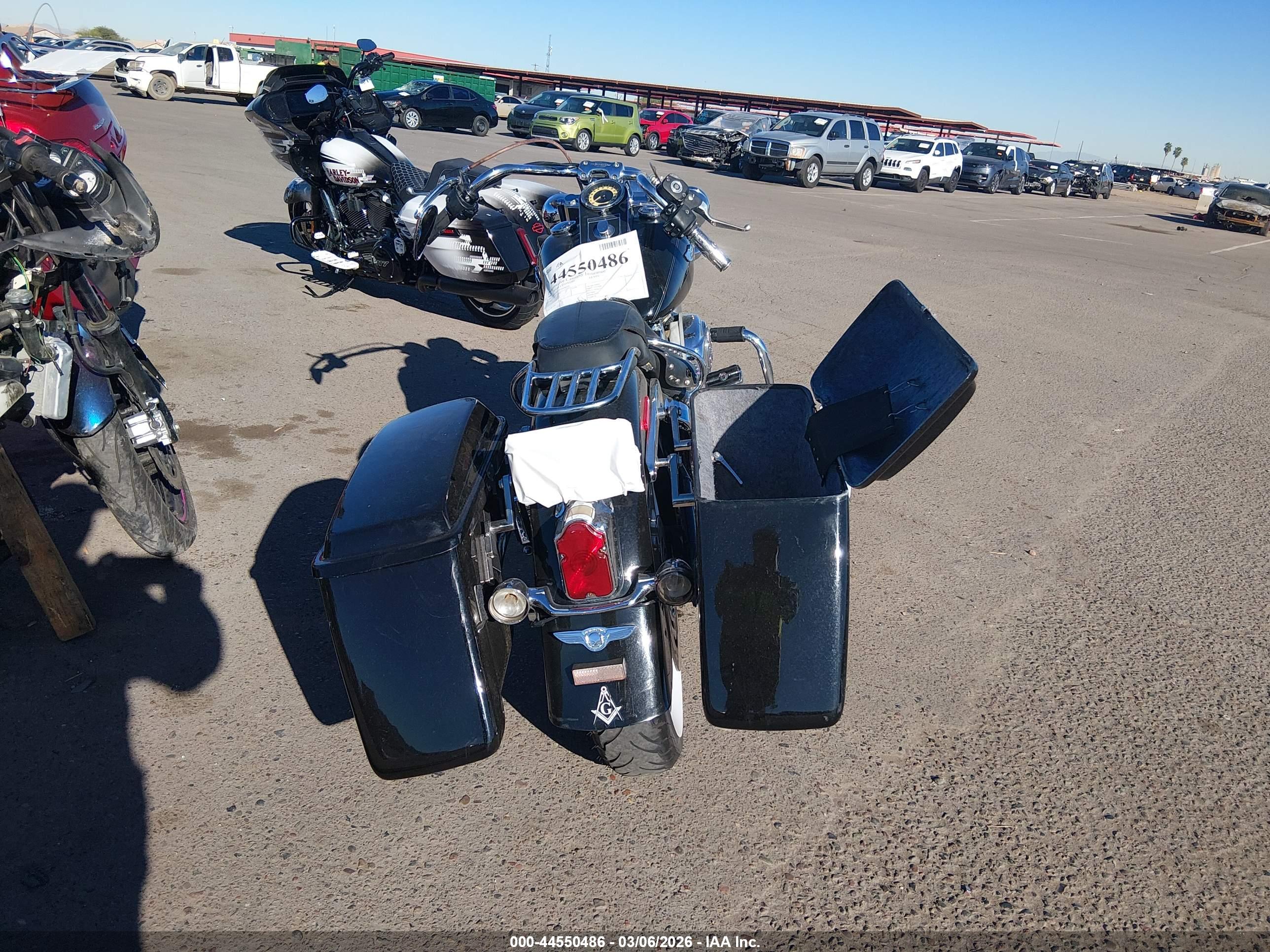 HARLEY-DAVIDSON FLSTN image 6