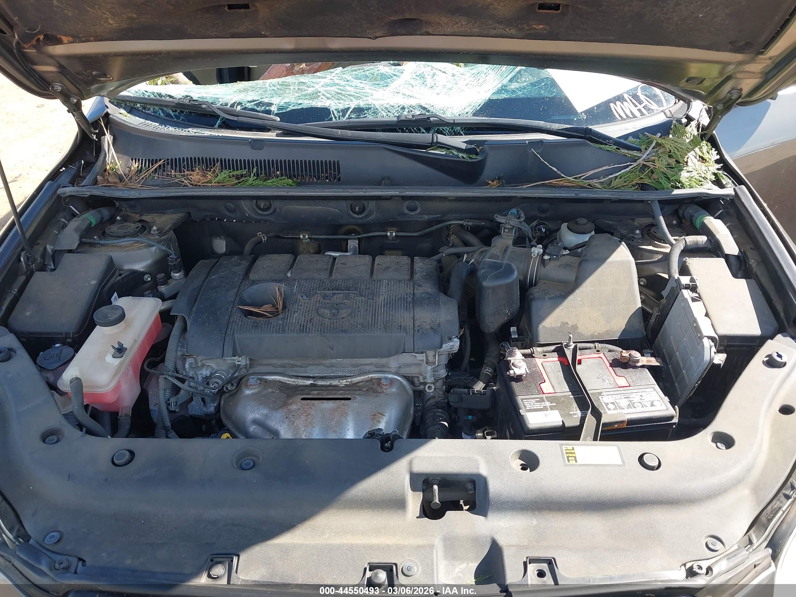 TOYOTA RAV4 image 10
