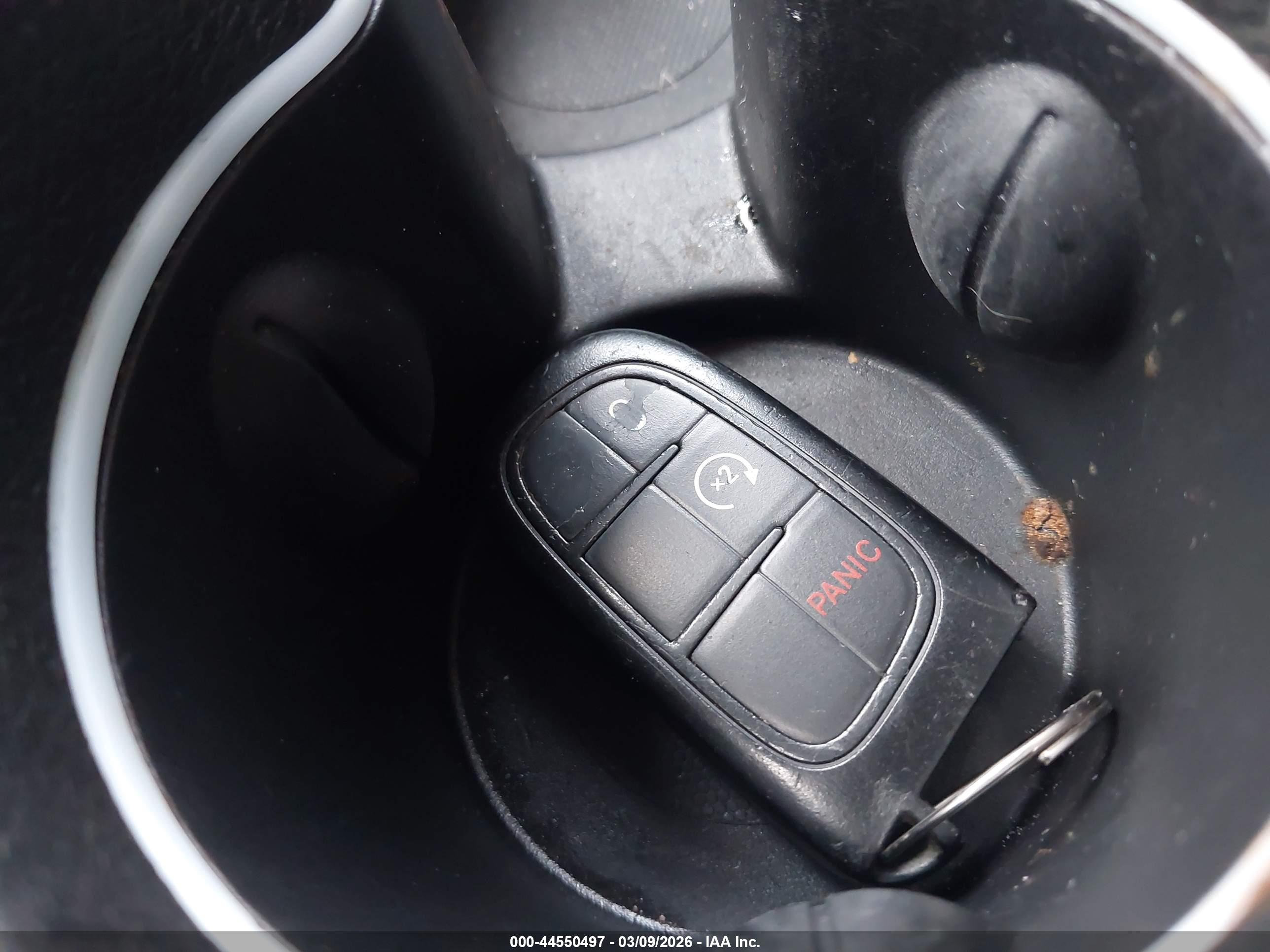 JEEP CHEROKEE image 11