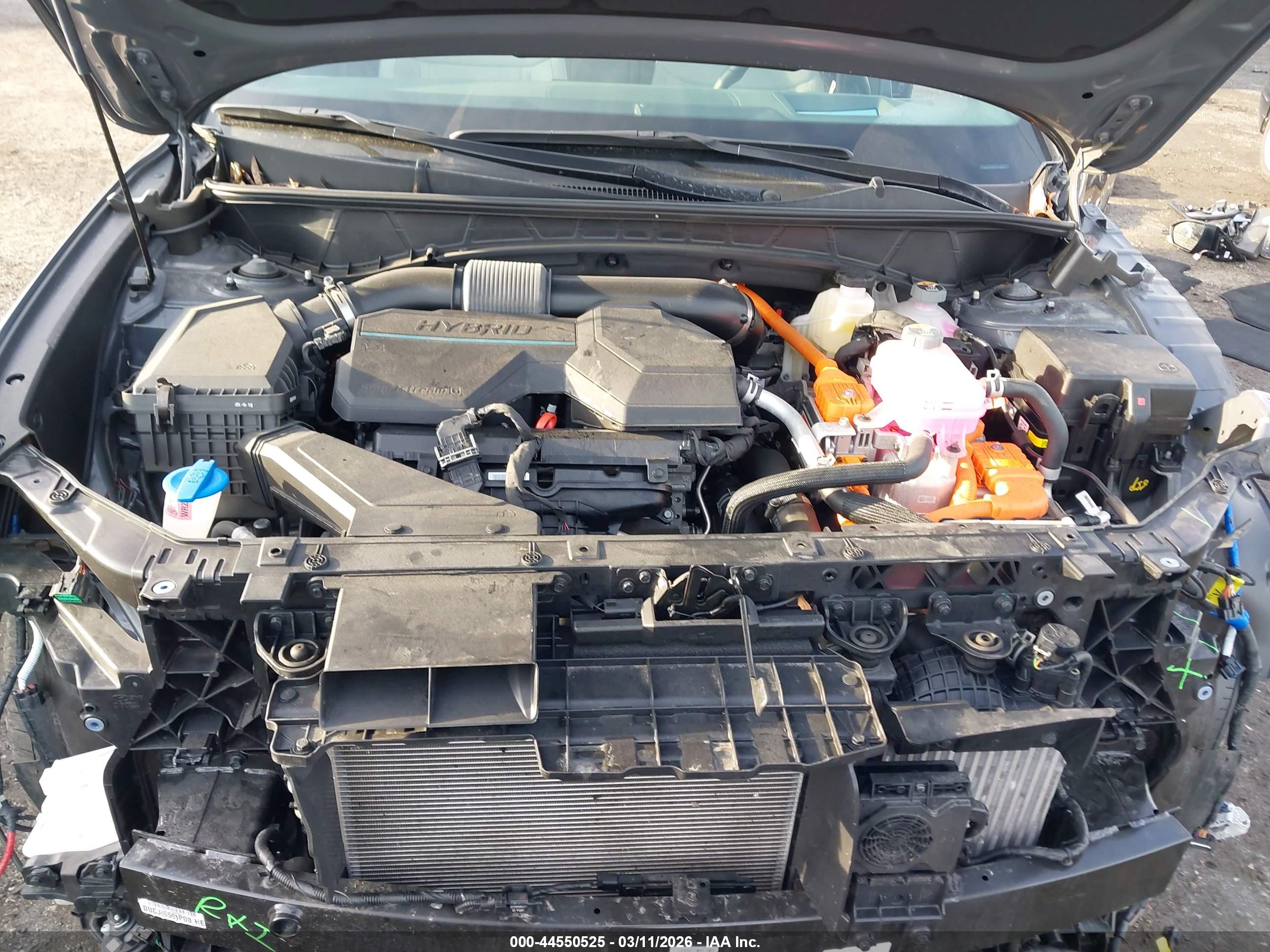 HYUNDAI TUCSON image 10