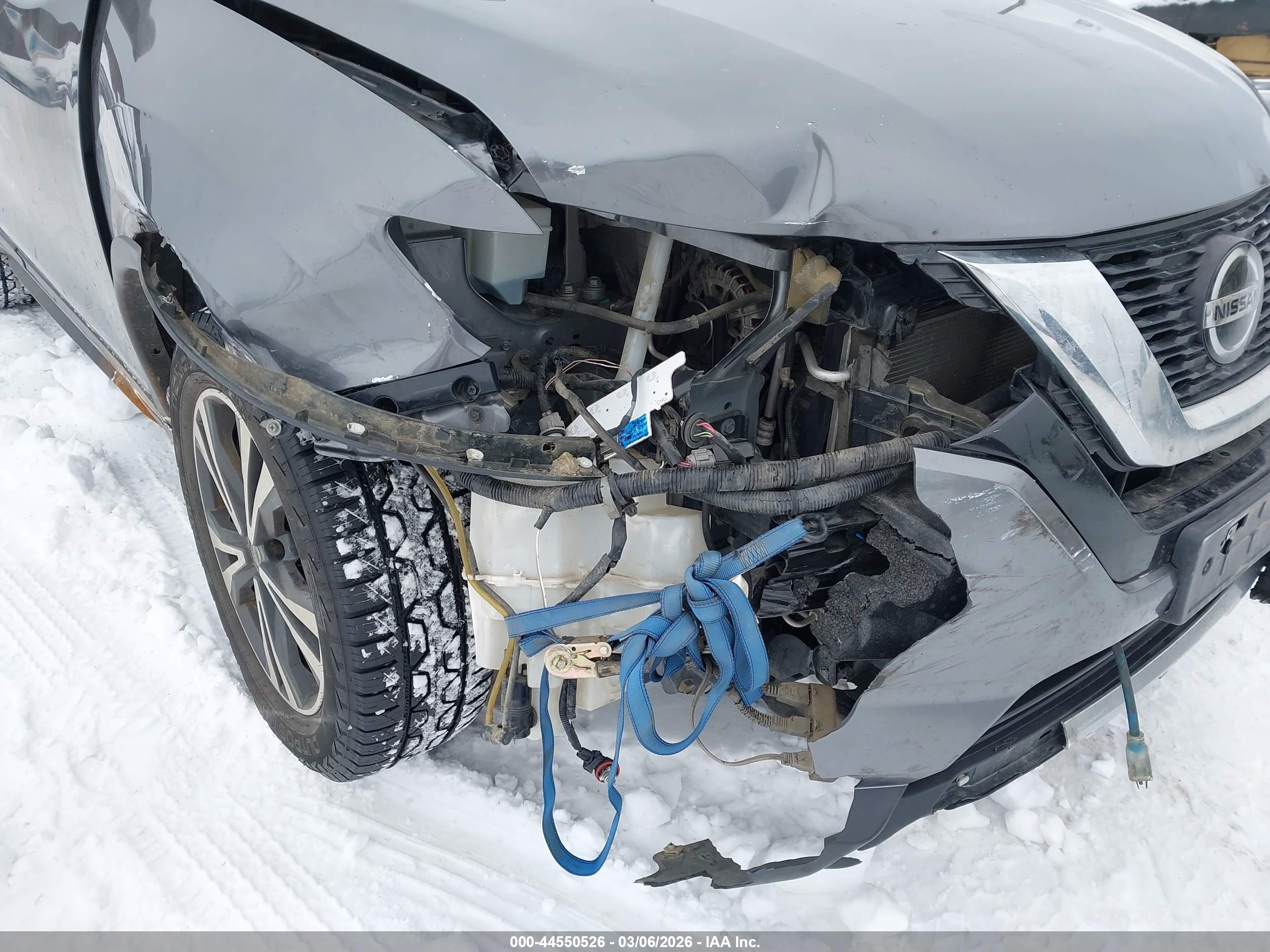 NISSAN ROGUE image 6