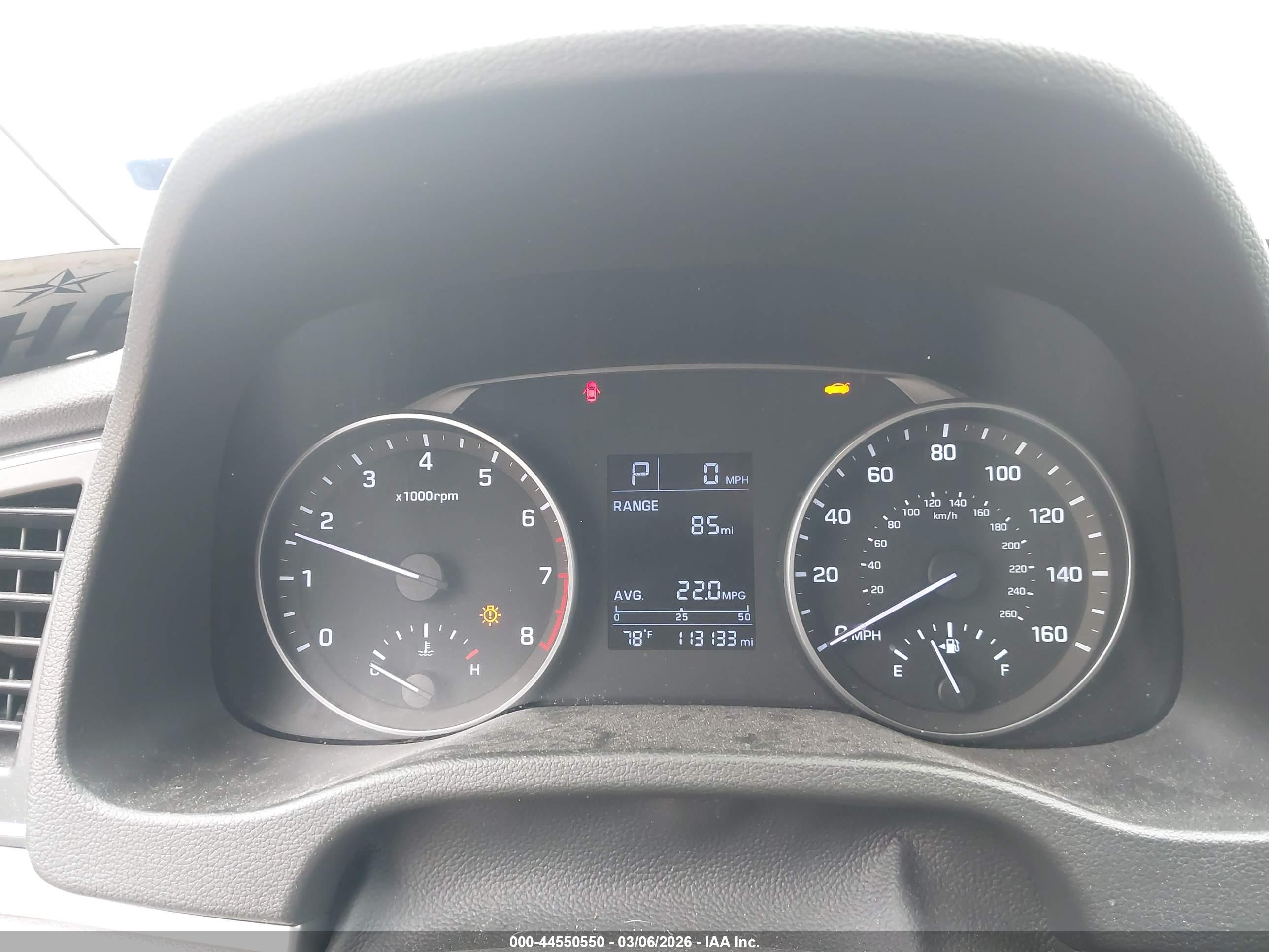 HYUNDAI ELANTRA image 7
