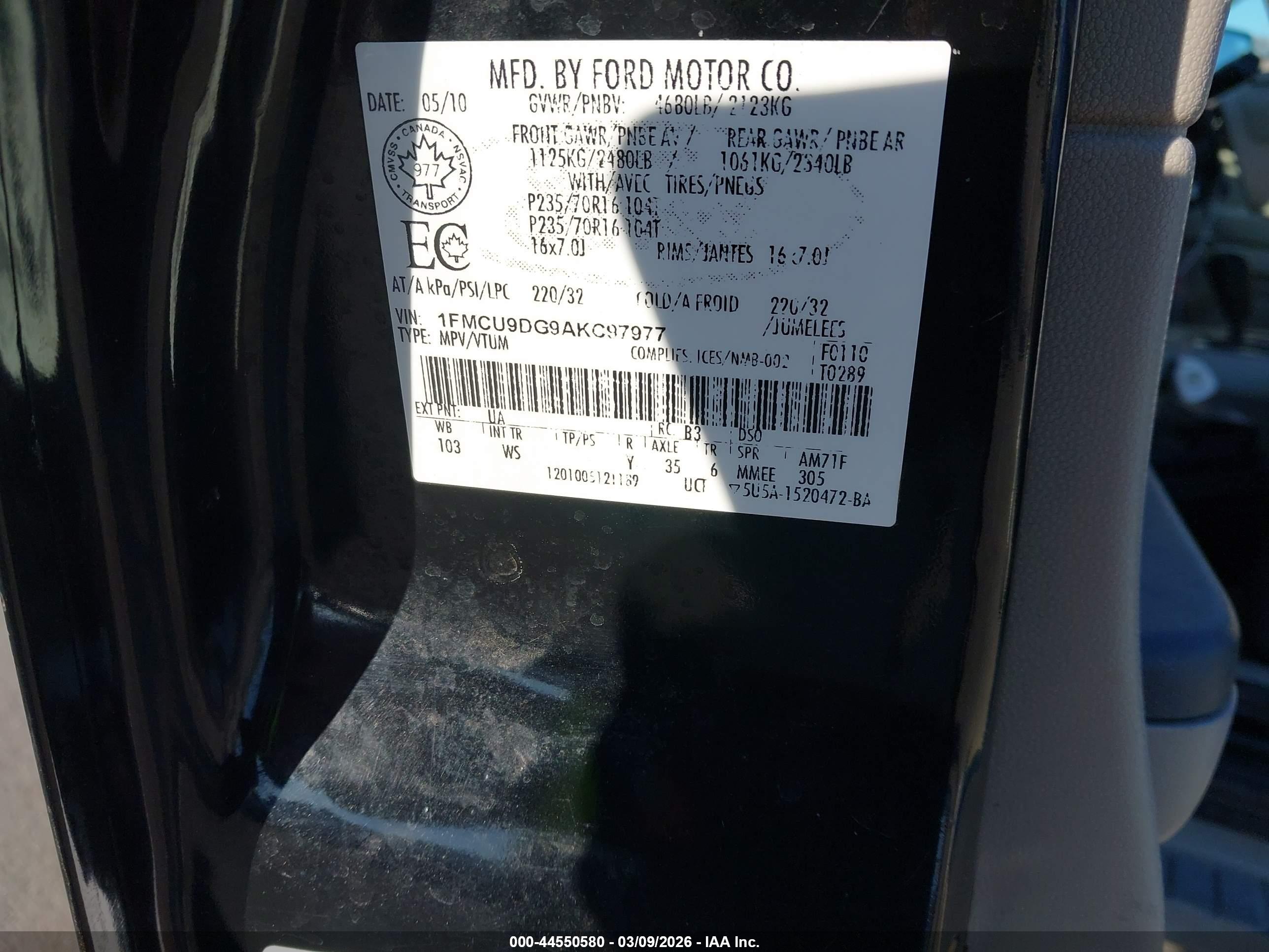 FORD ESCAPE image 9
