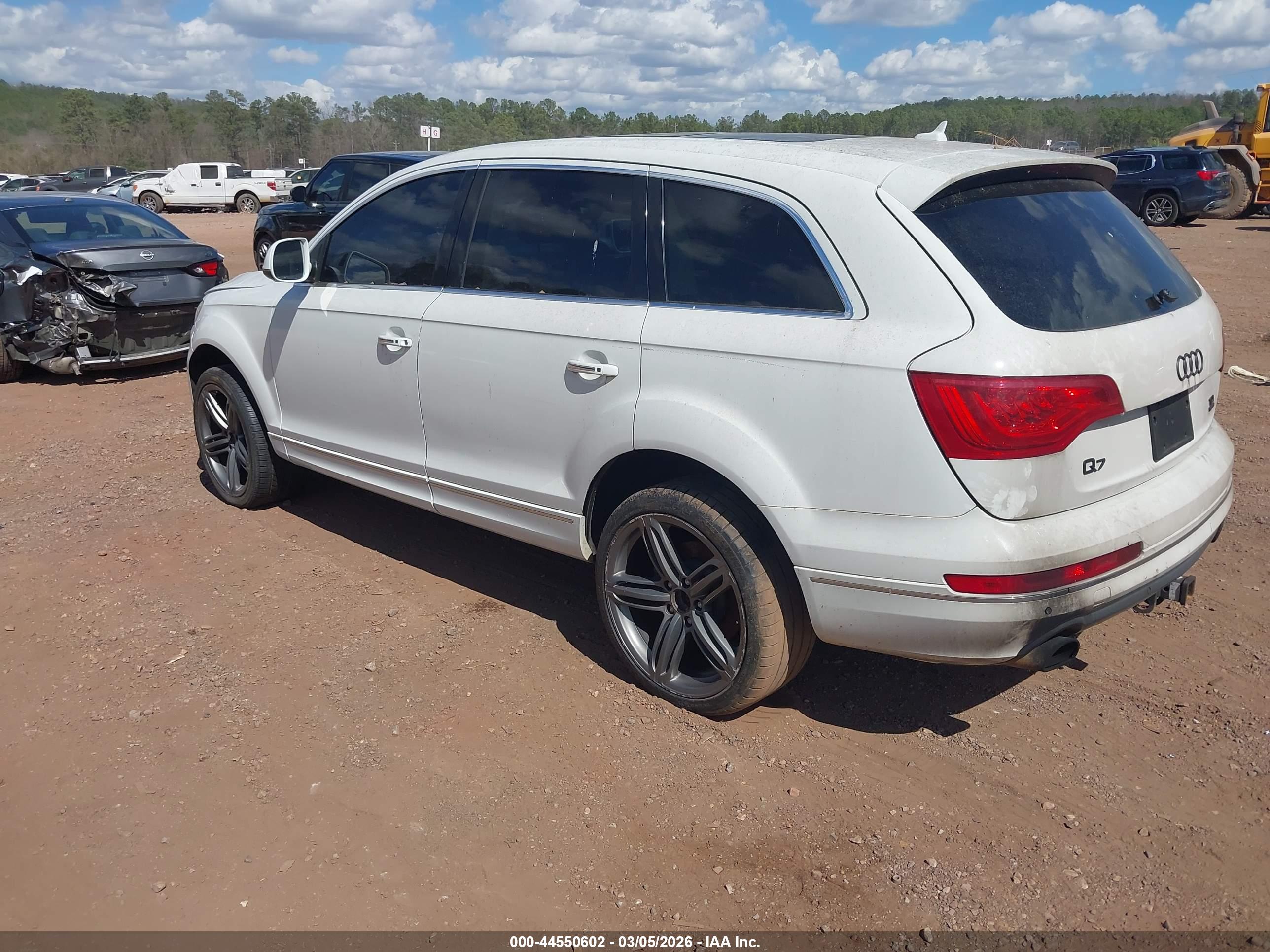 AUDI Q7 image 3