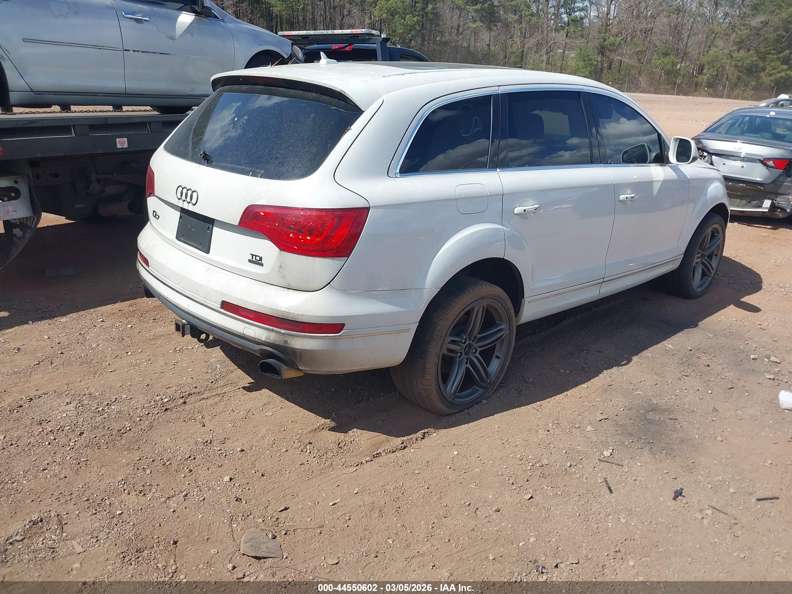 AUDI Q7 image 4
