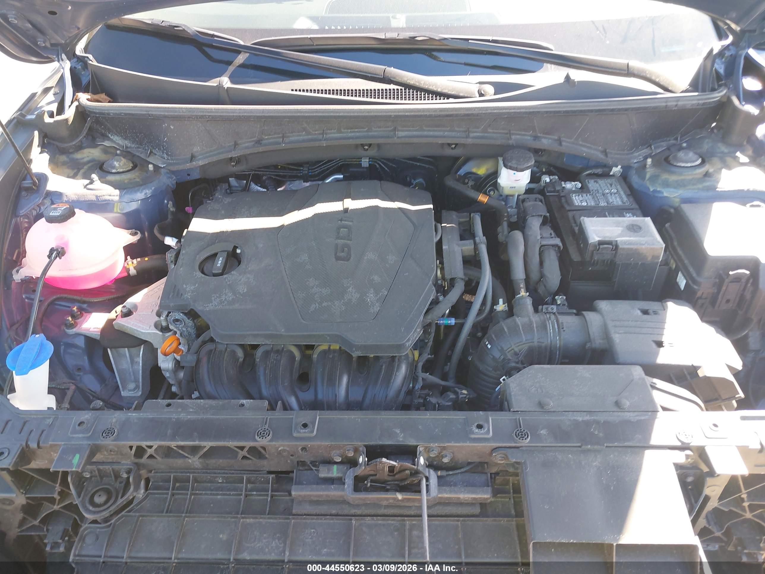 HYUNDAI TUCSON image 10