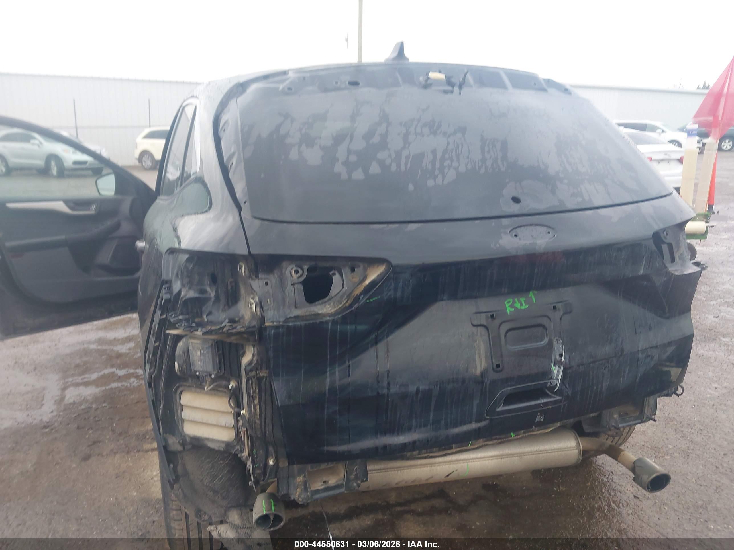 FORD ESCAPE image 6