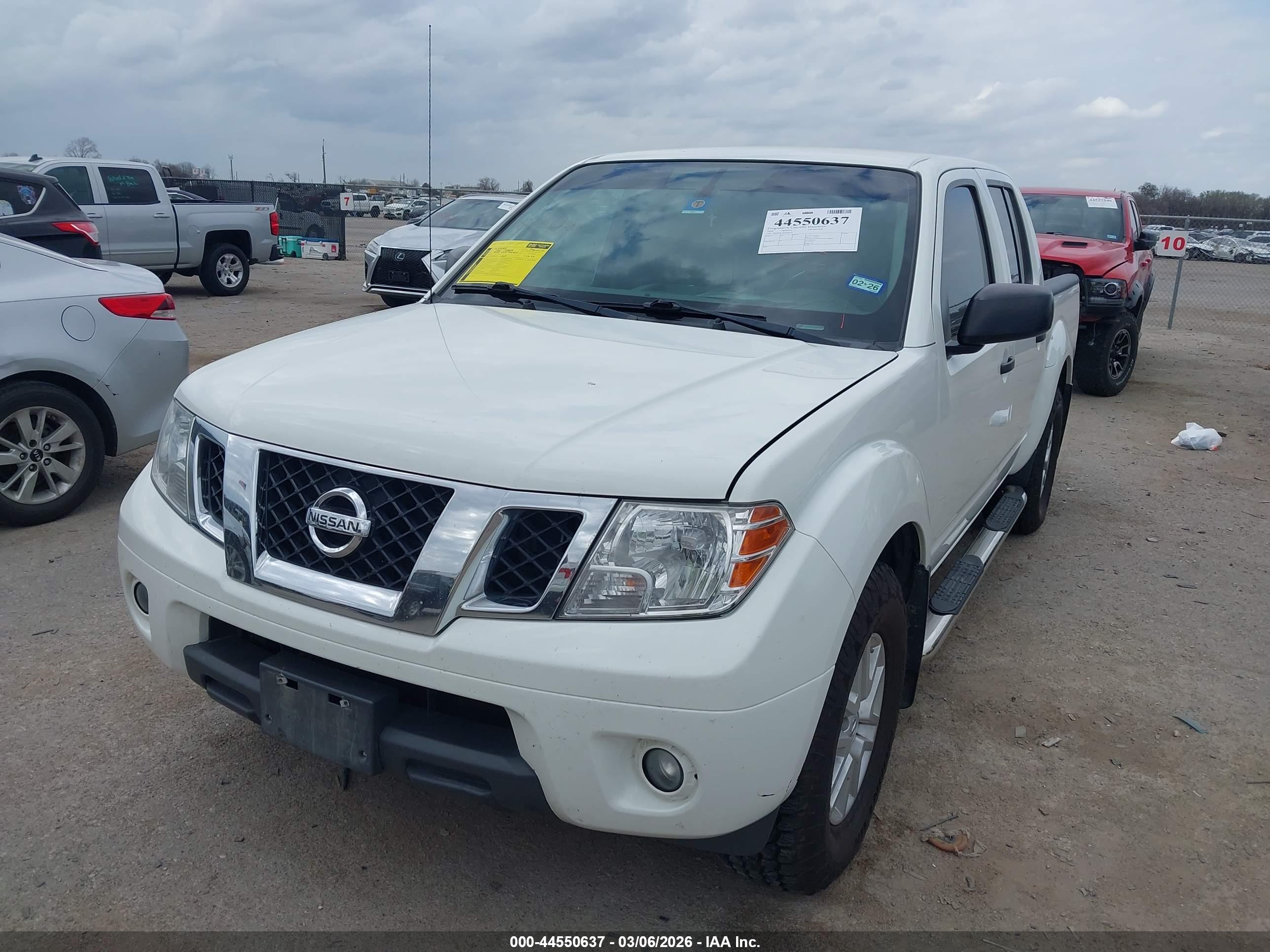 NISSAN FRONTIER image 2