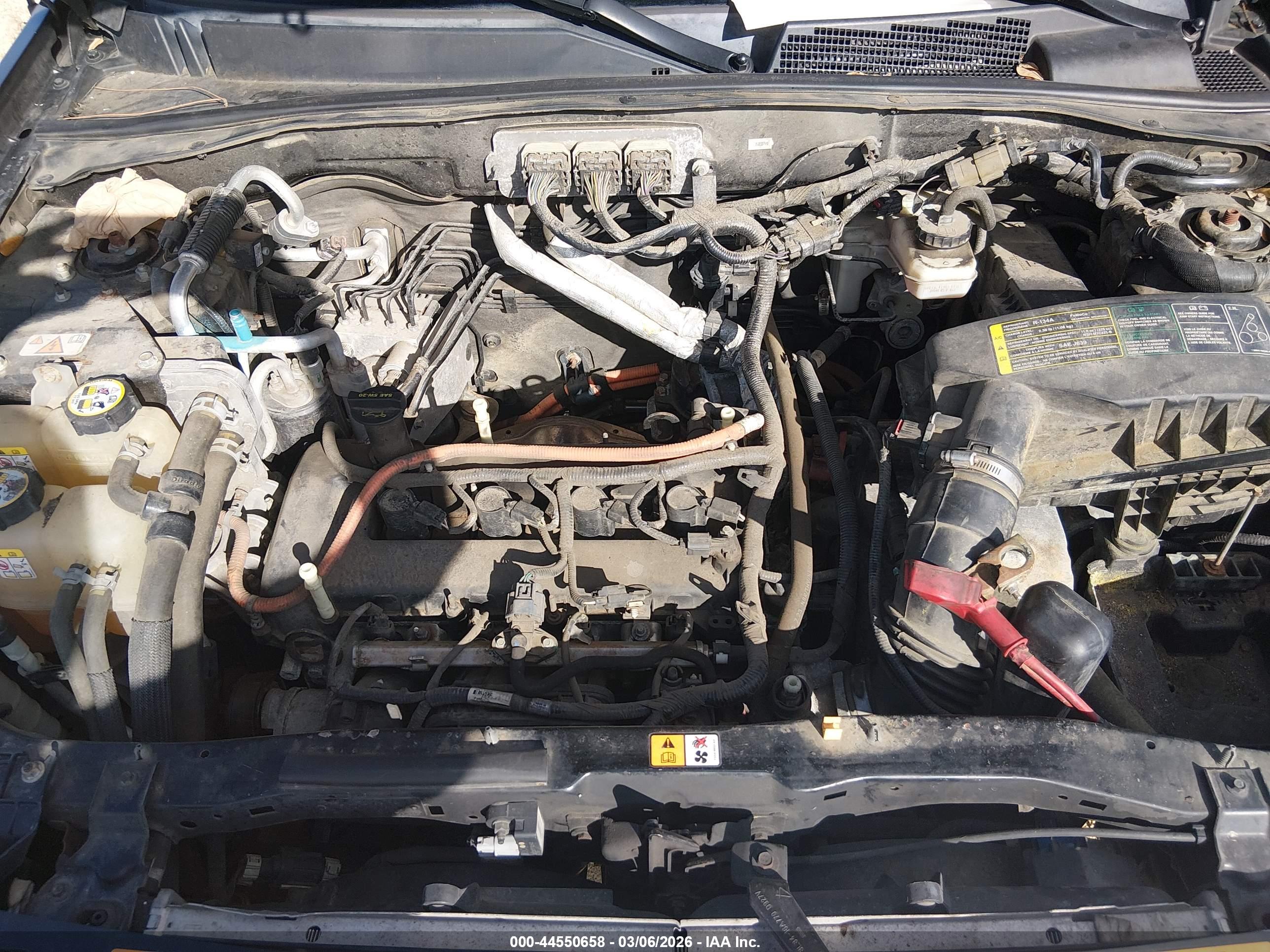 FORD ESCAPE image 10