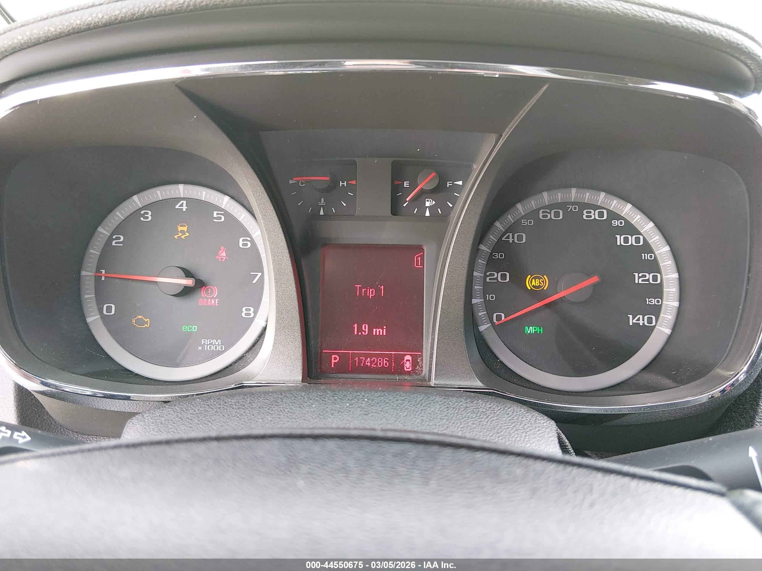 GMC TERRAIN image 7