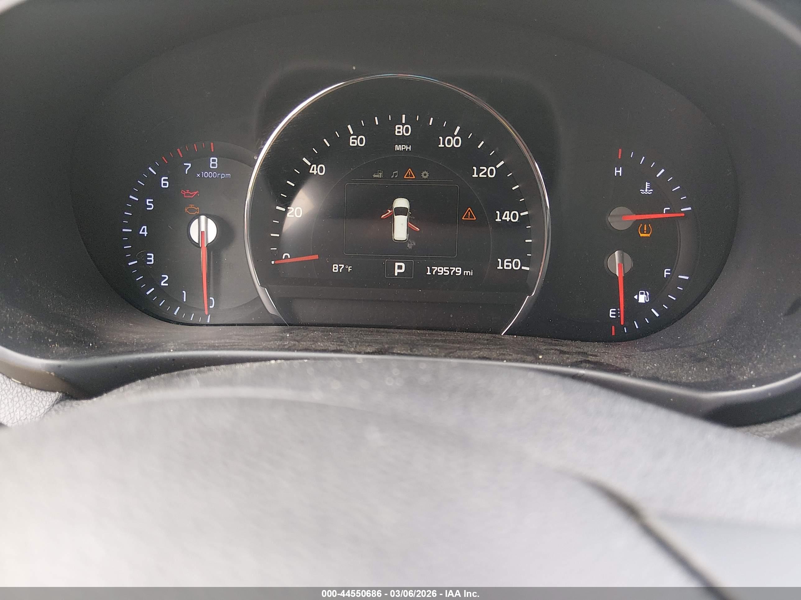 KIA SORENTO image 7