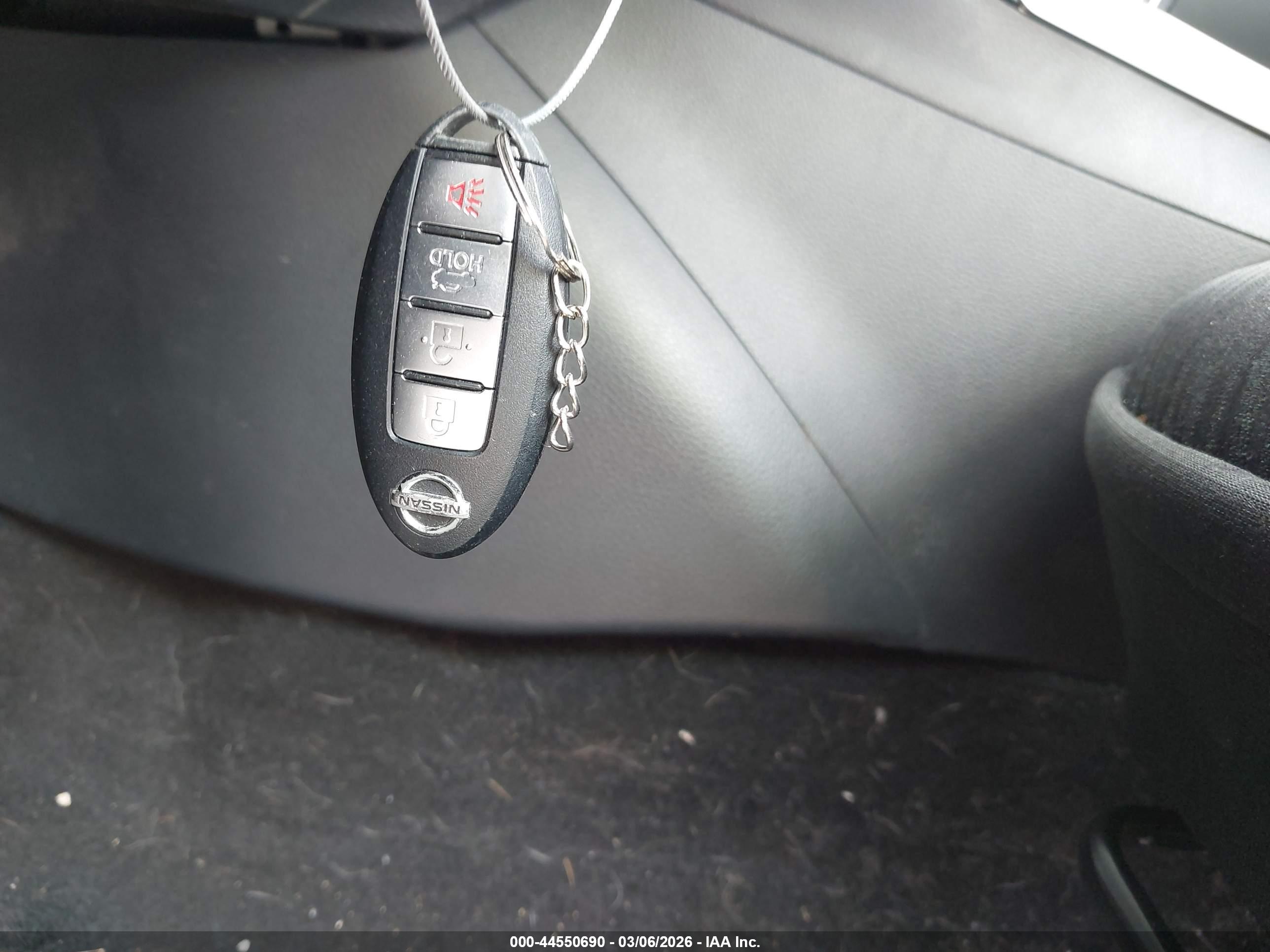 NISSAN SENTRA image 11