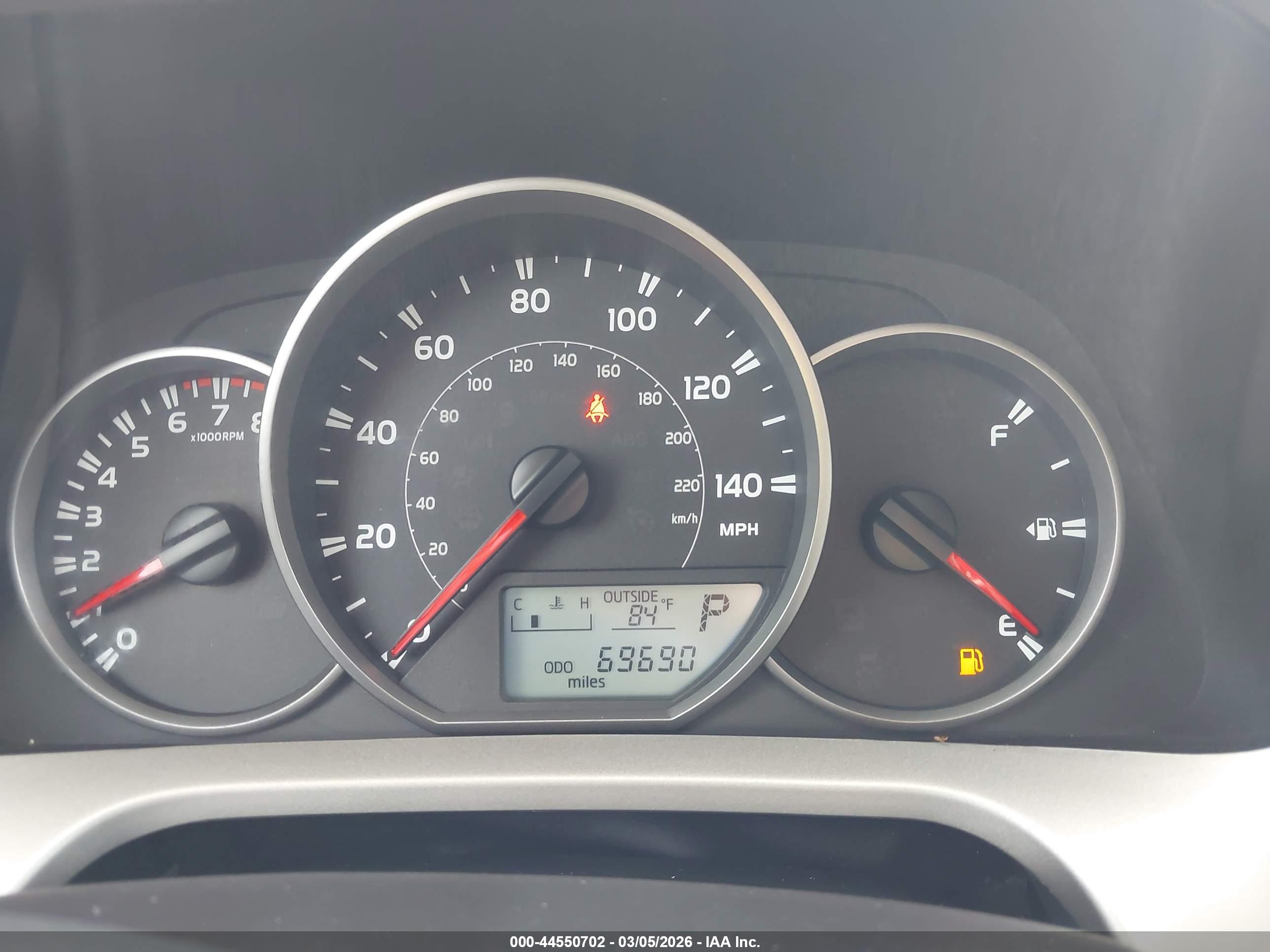 TOYOTA RAV4 image 7