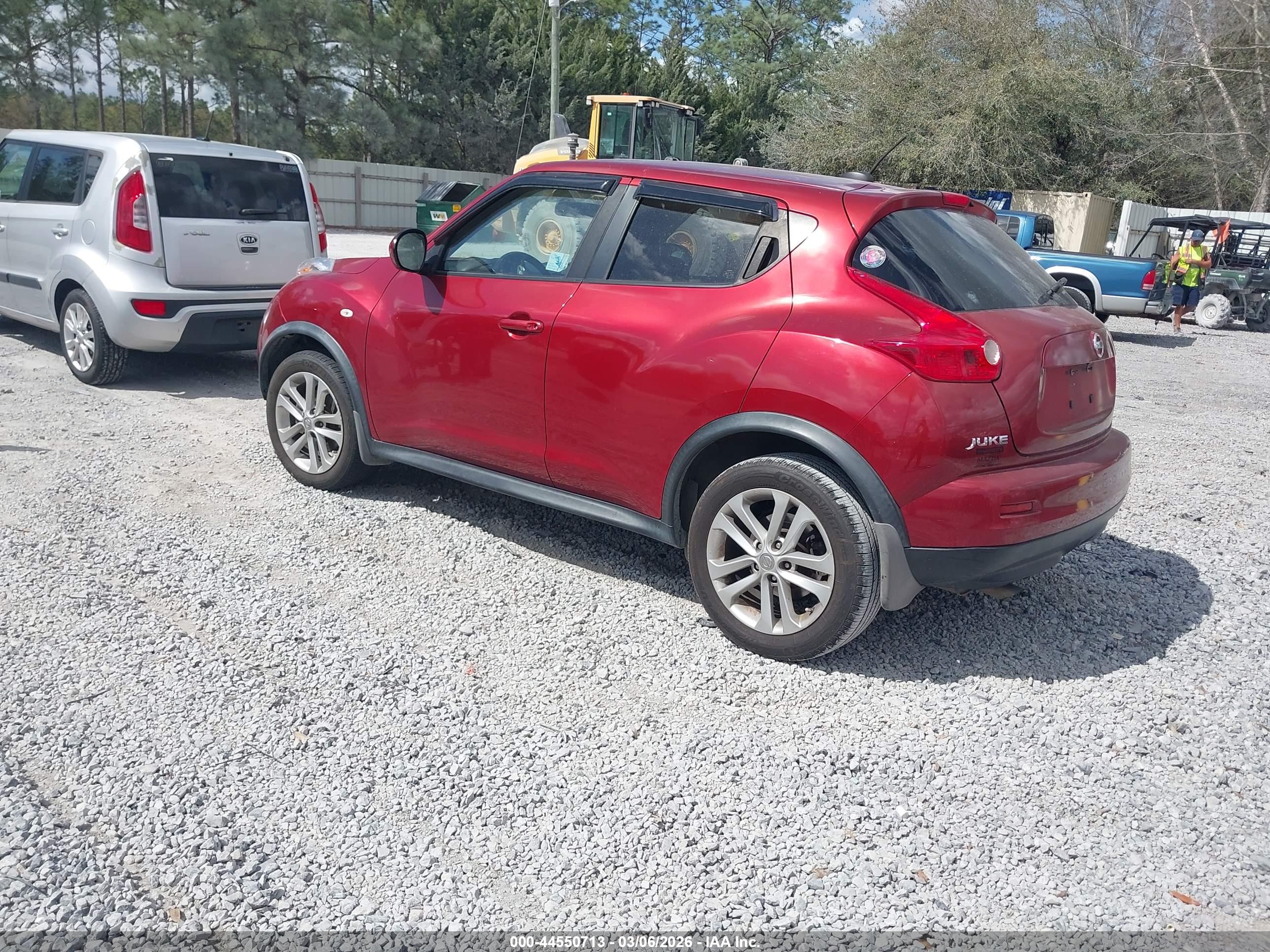 NISSAN JUKE image 3