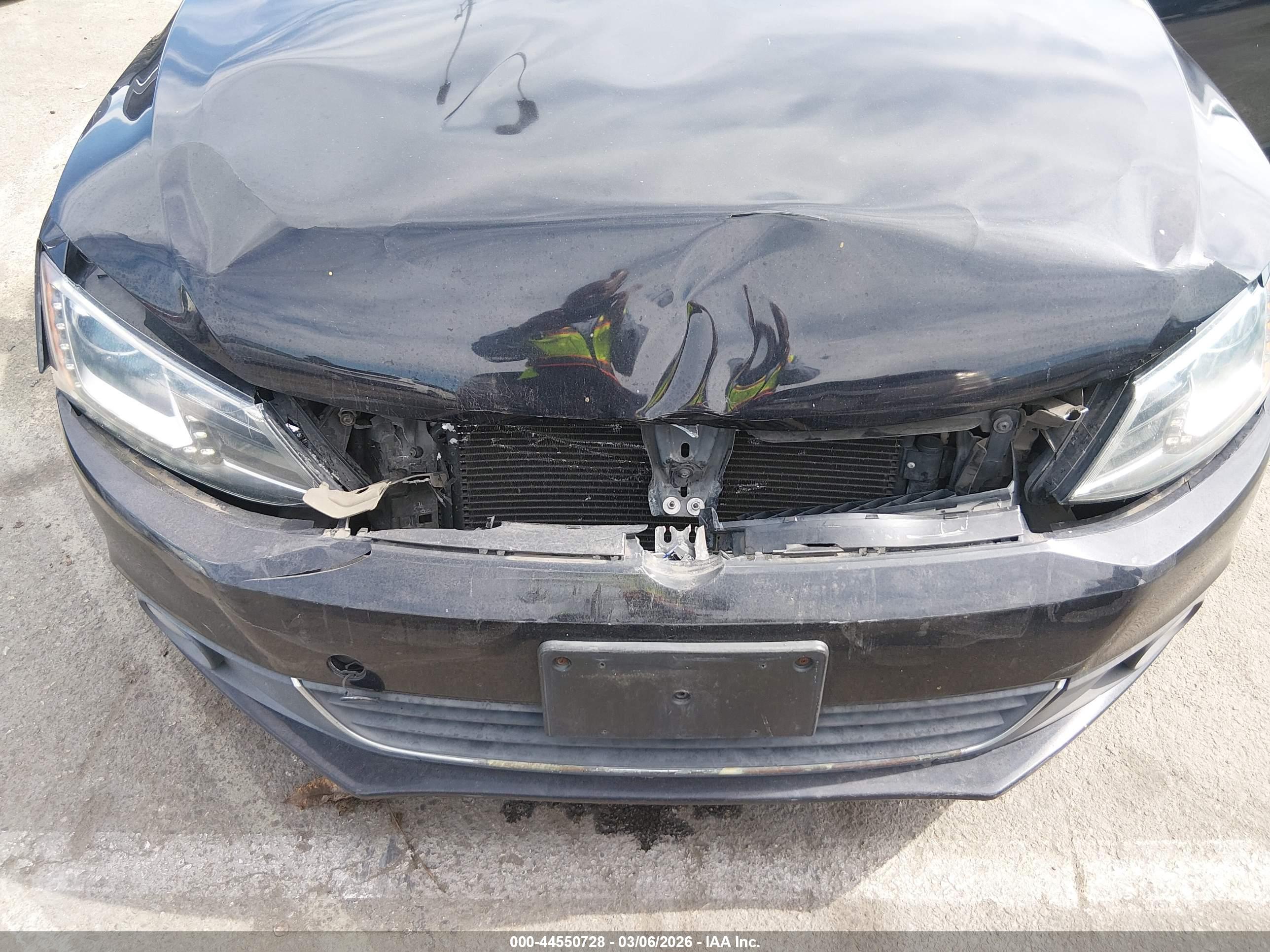 VOLKSWAGEN JETTA image 6