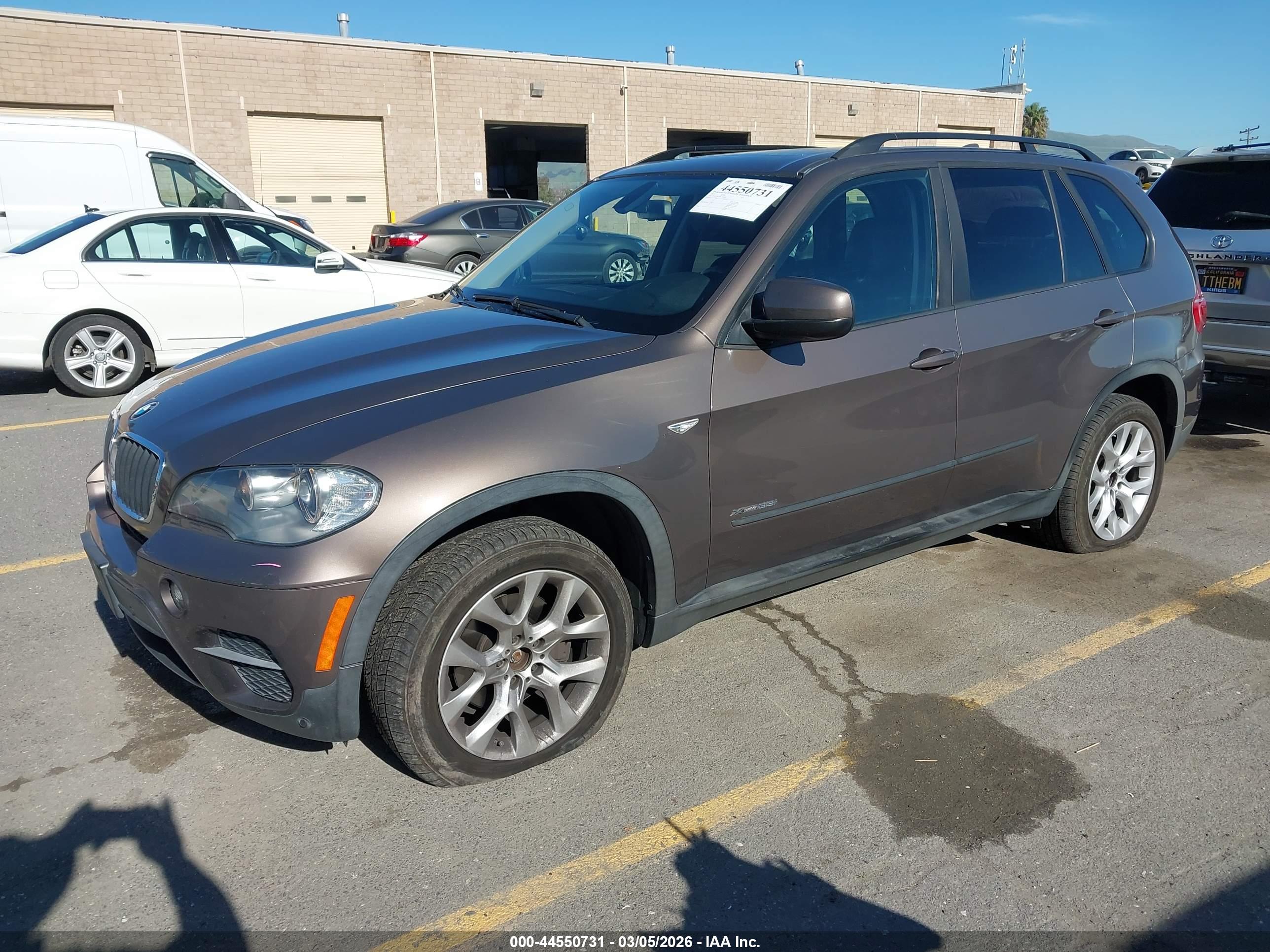 BMW X5 image 2