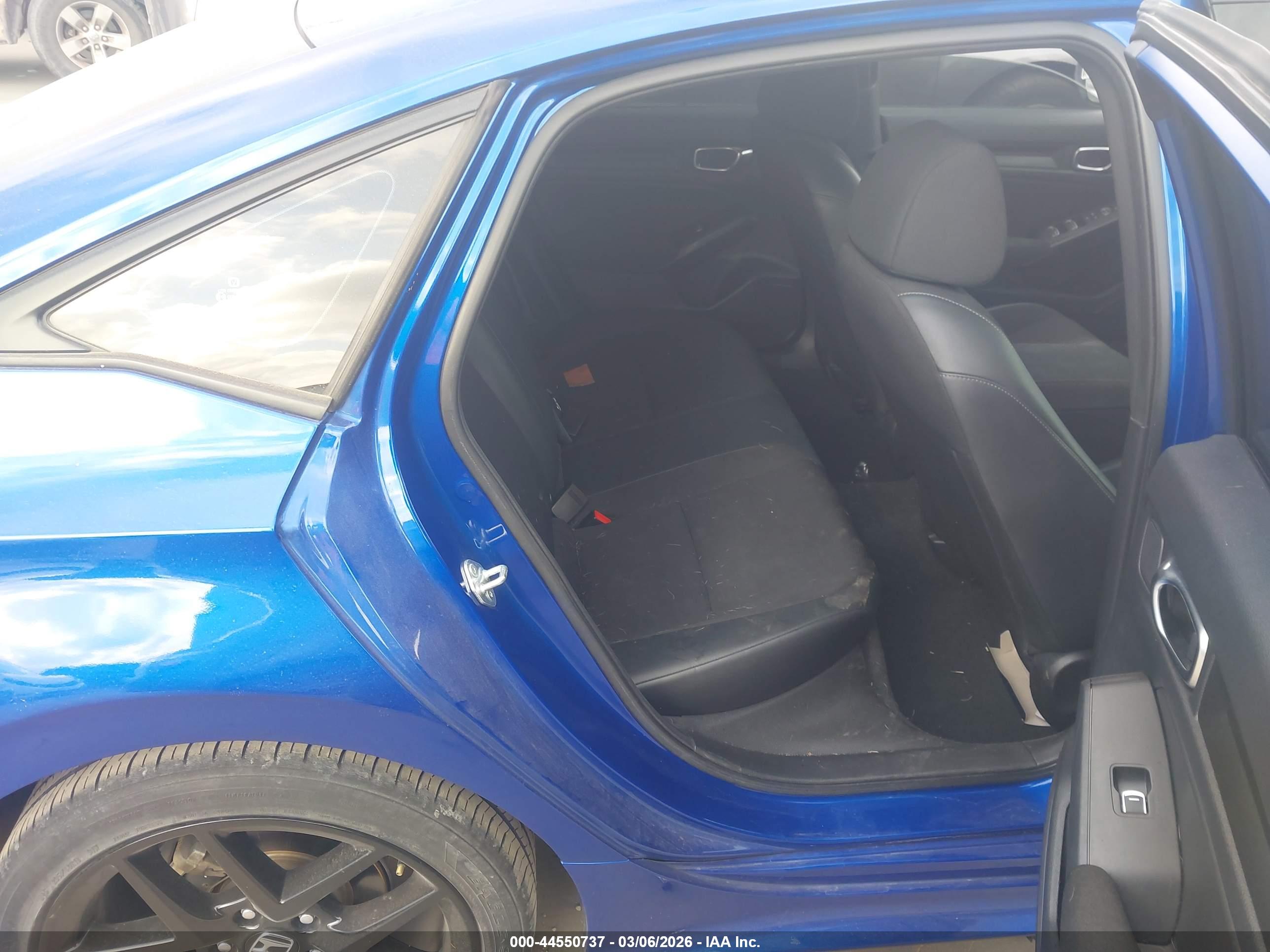 HONDA CIVIC image 8