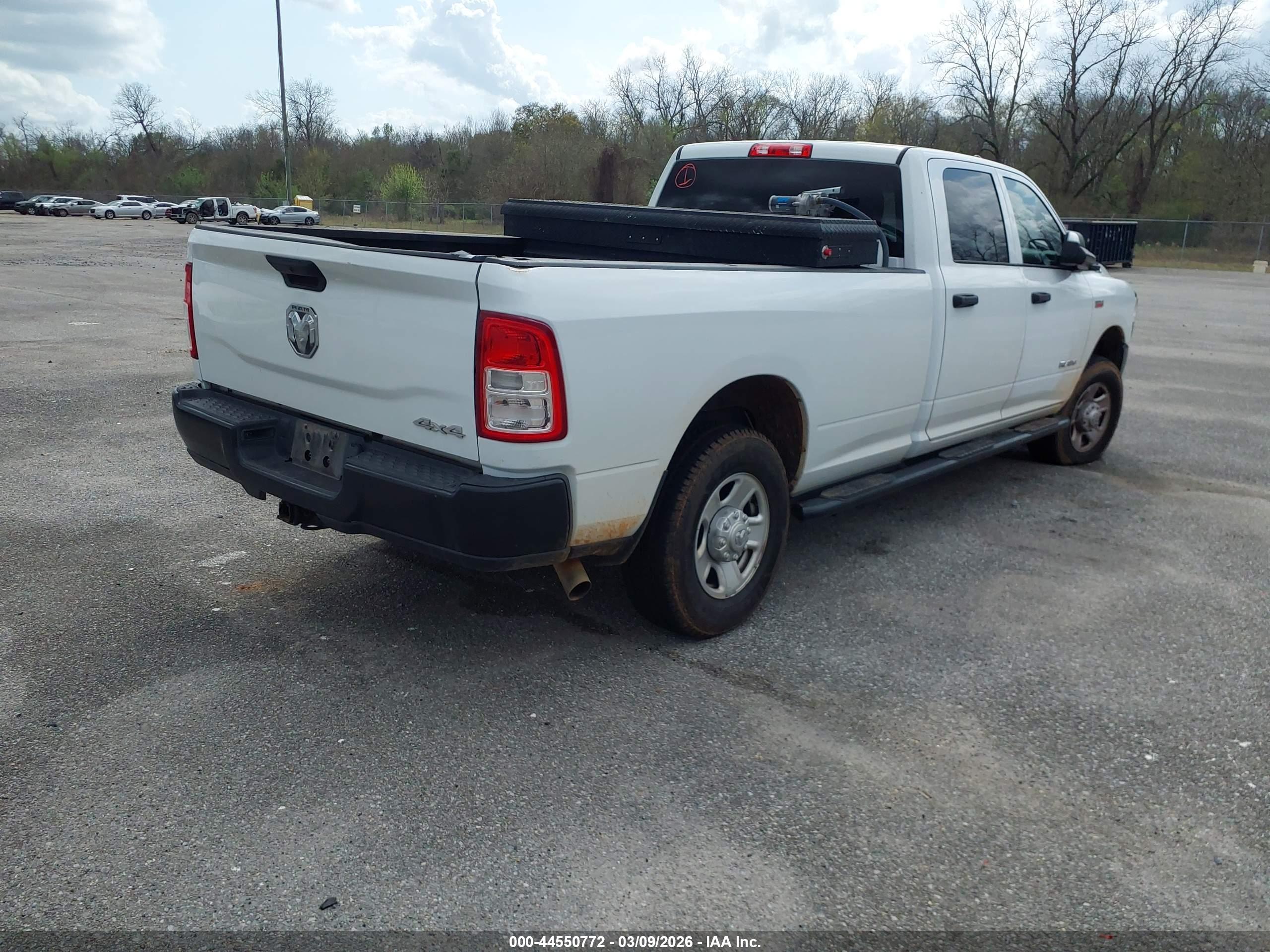 RAM 2500 image 4
