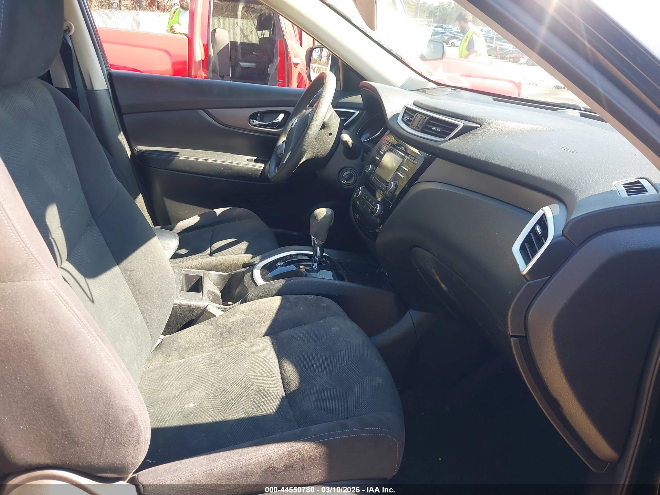 NISSAN ROGUE image 5