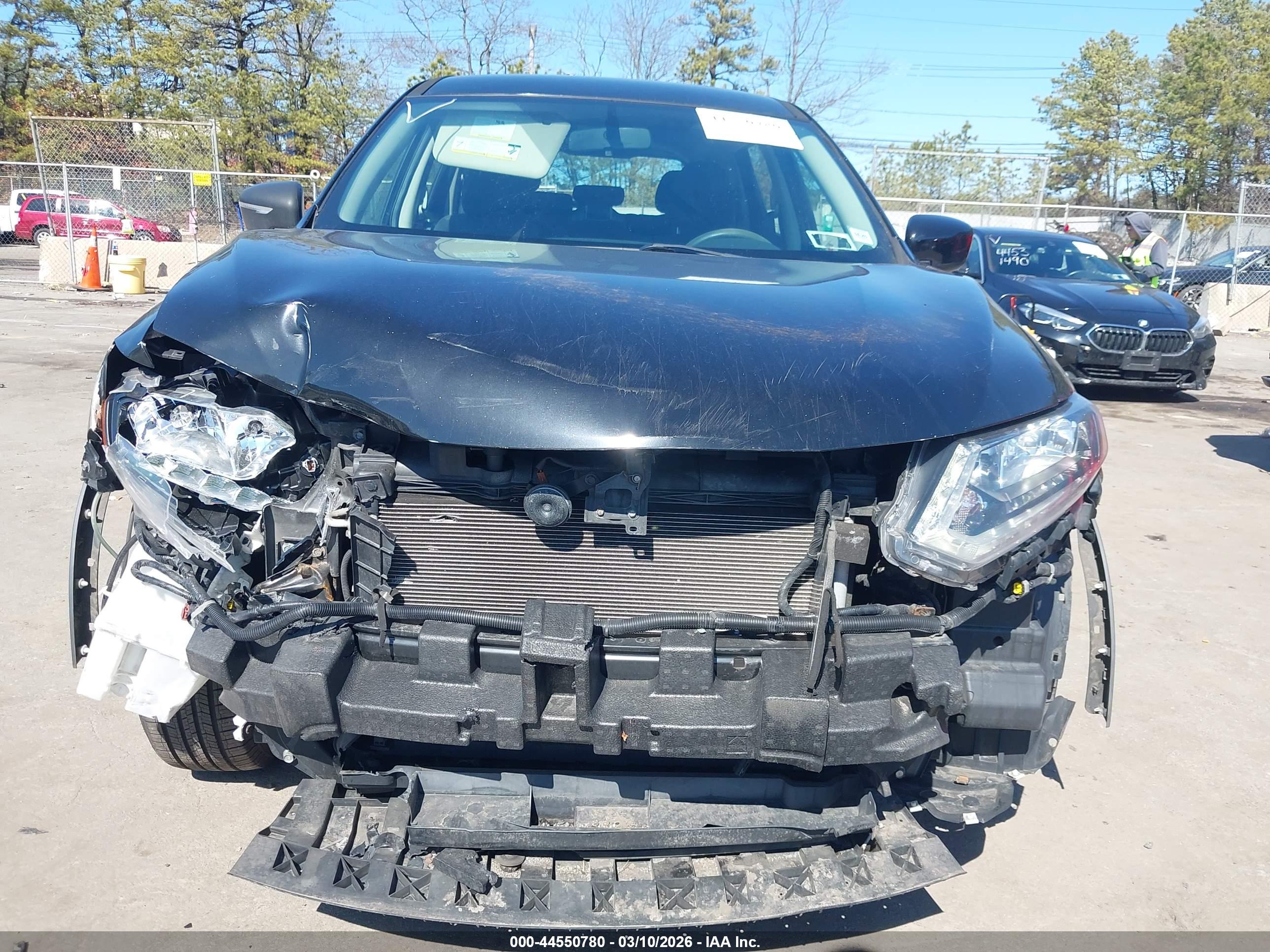NISSAN ROGUE image 6