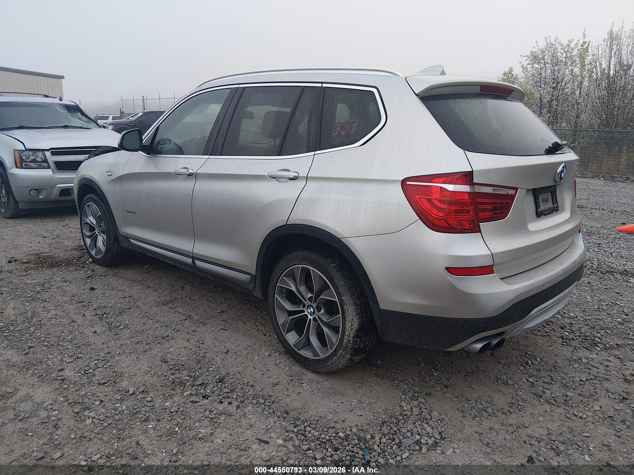 BMW X3 image 3