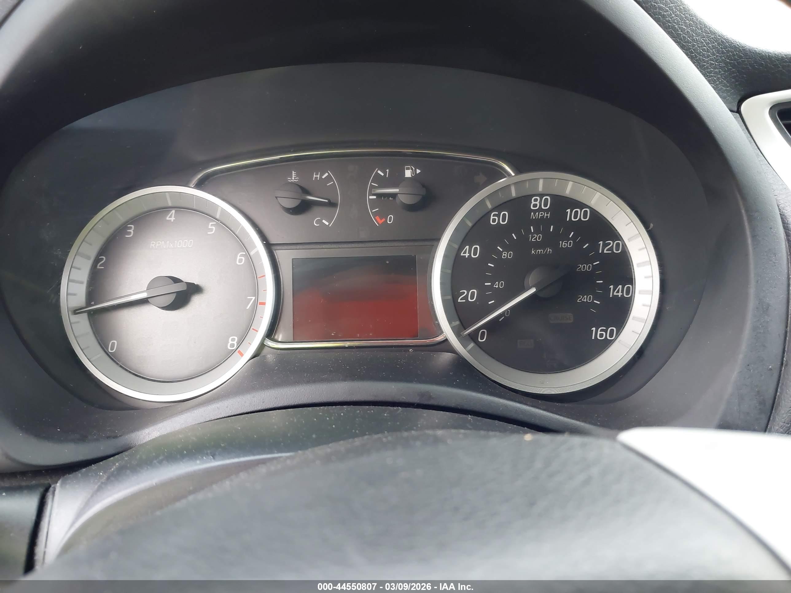 NISSAN SENTRA image 7