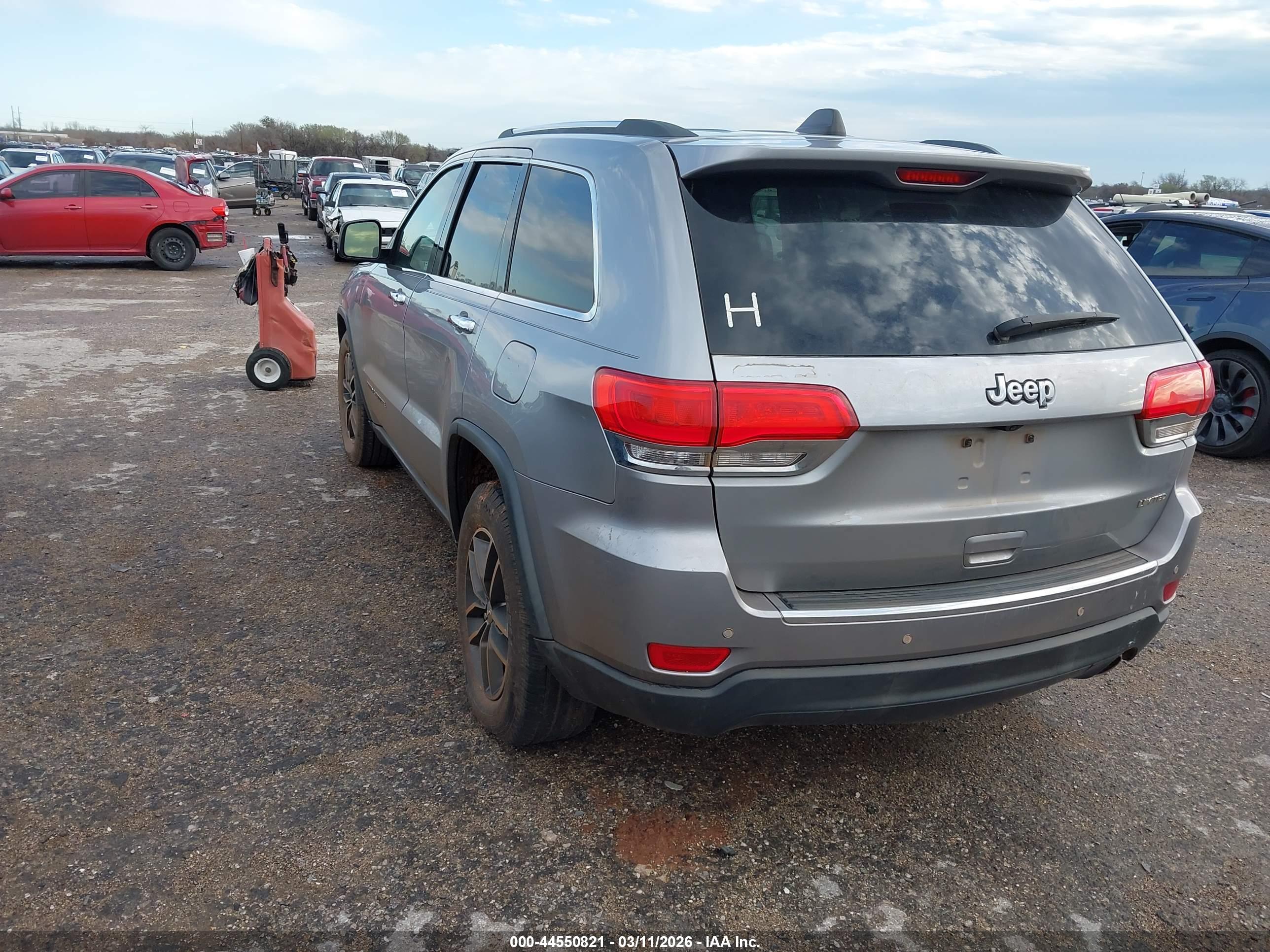 JEEP GRAND image 3