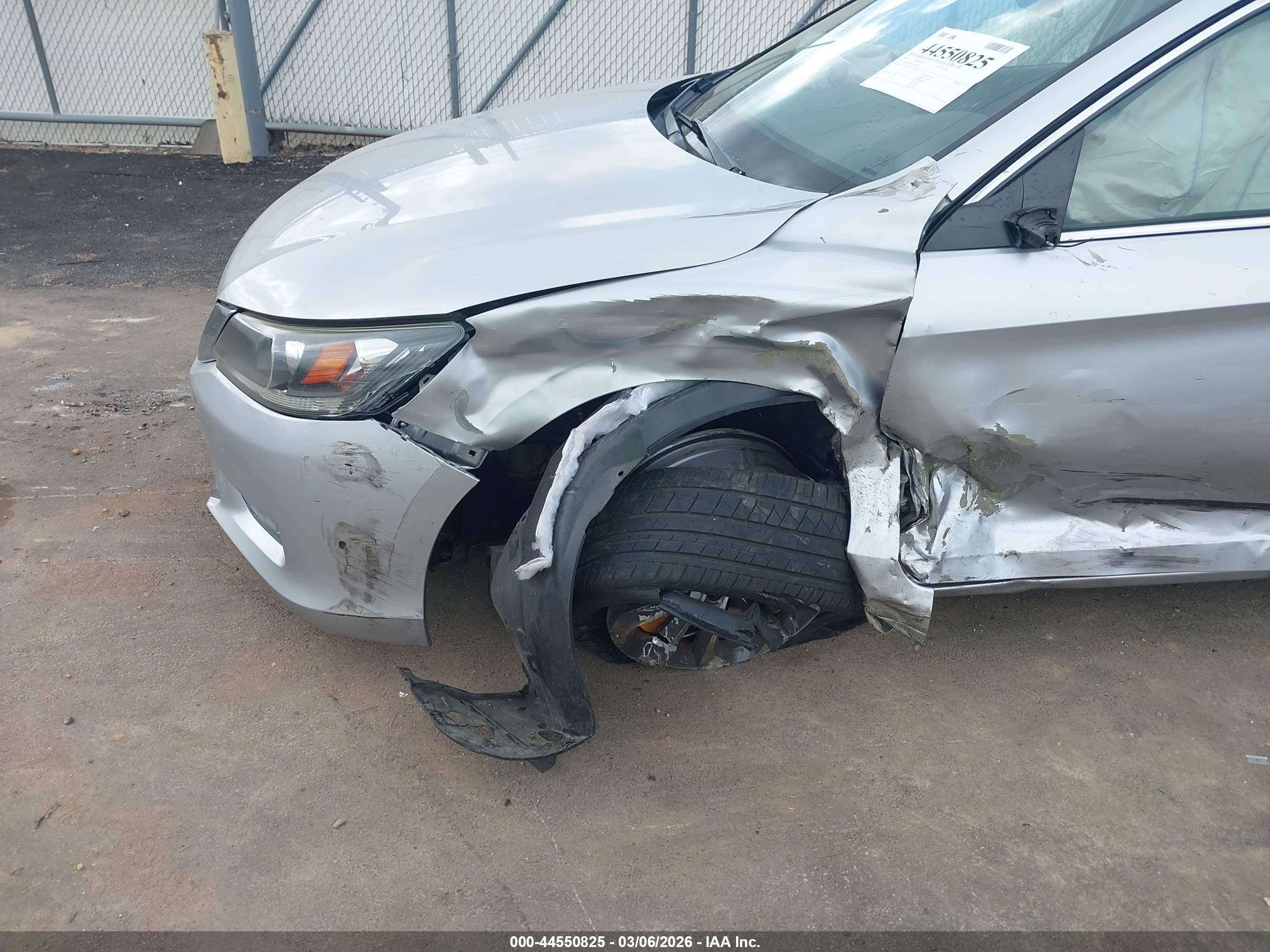 HONDA ACCORD image 6