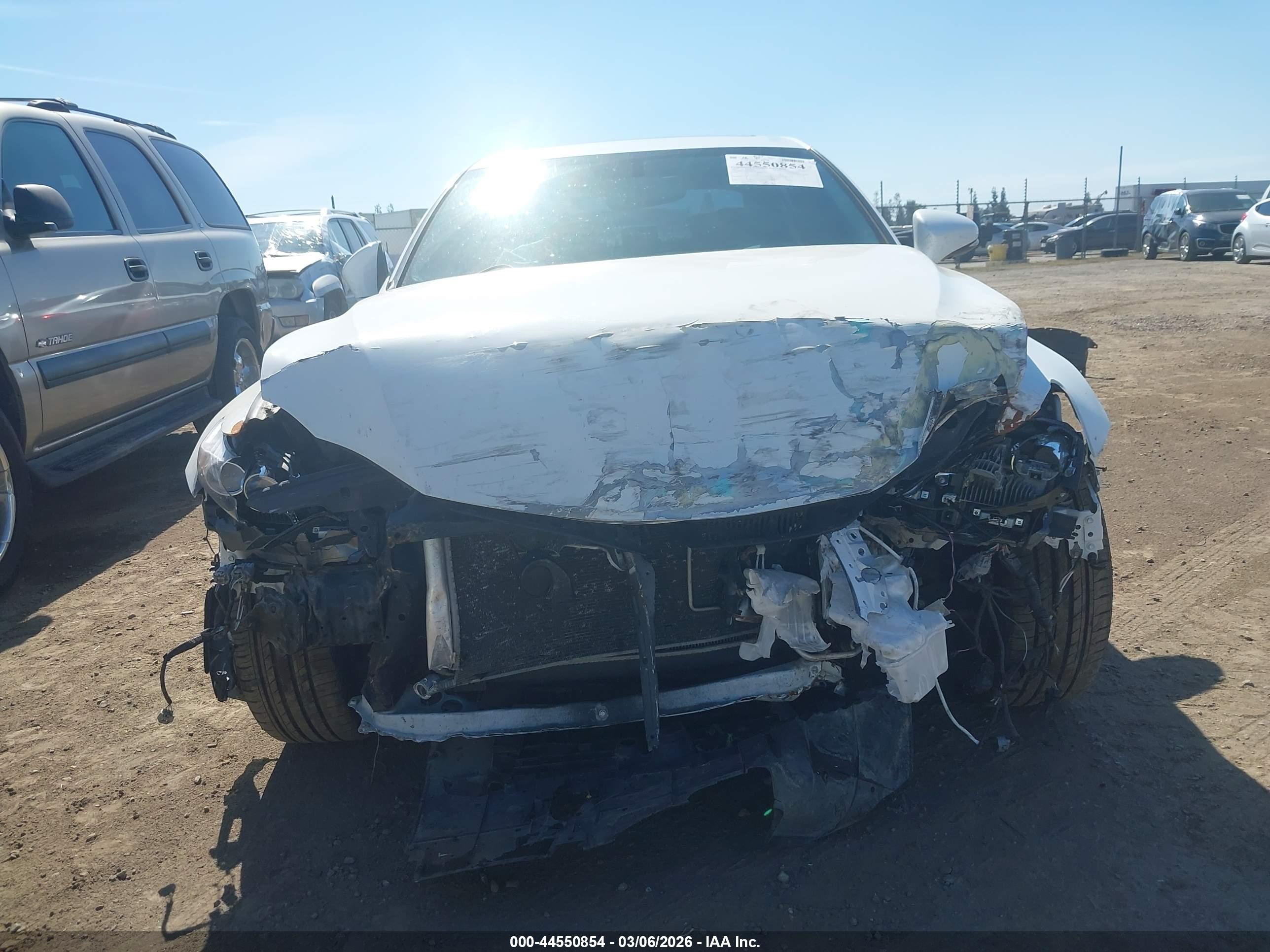 LEXUS IS image 6