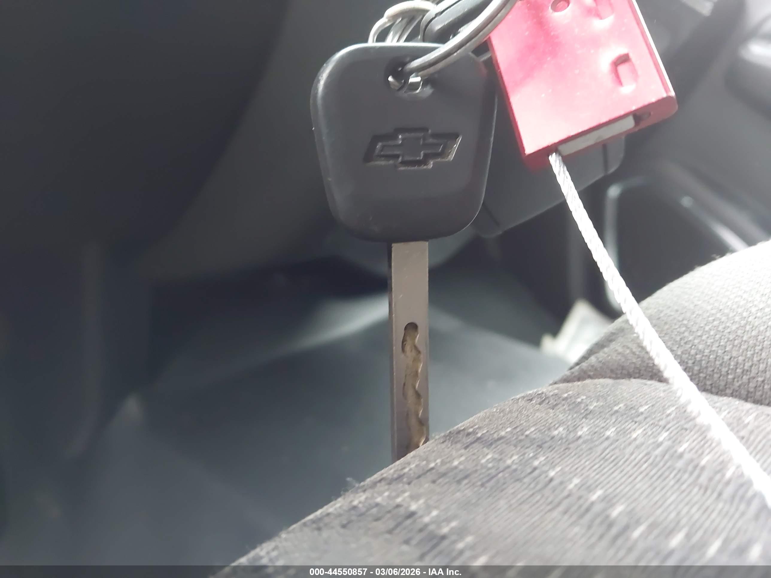 CHEVROLET TAHOE image 11