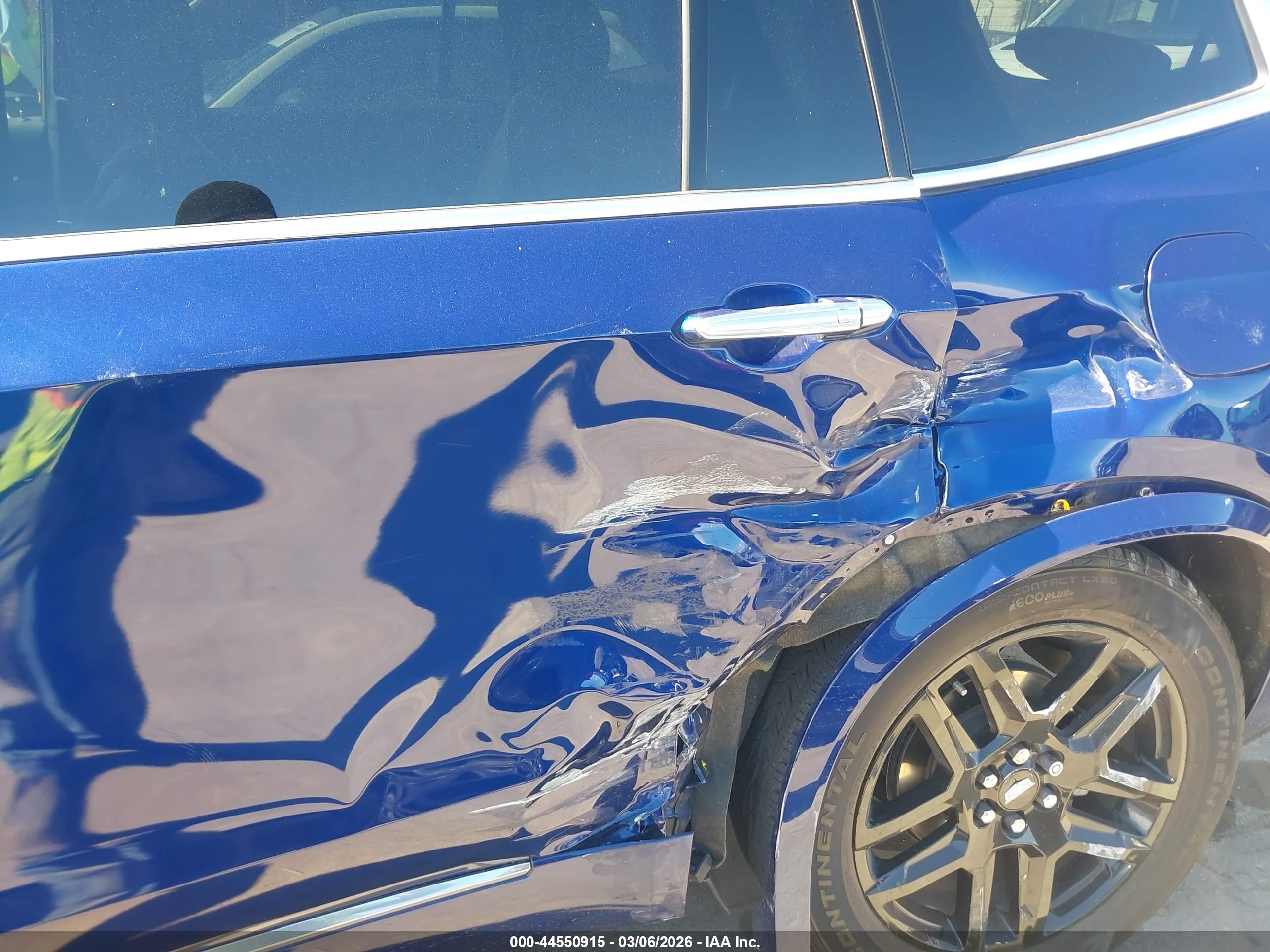 CADILLAC XT6 image 6