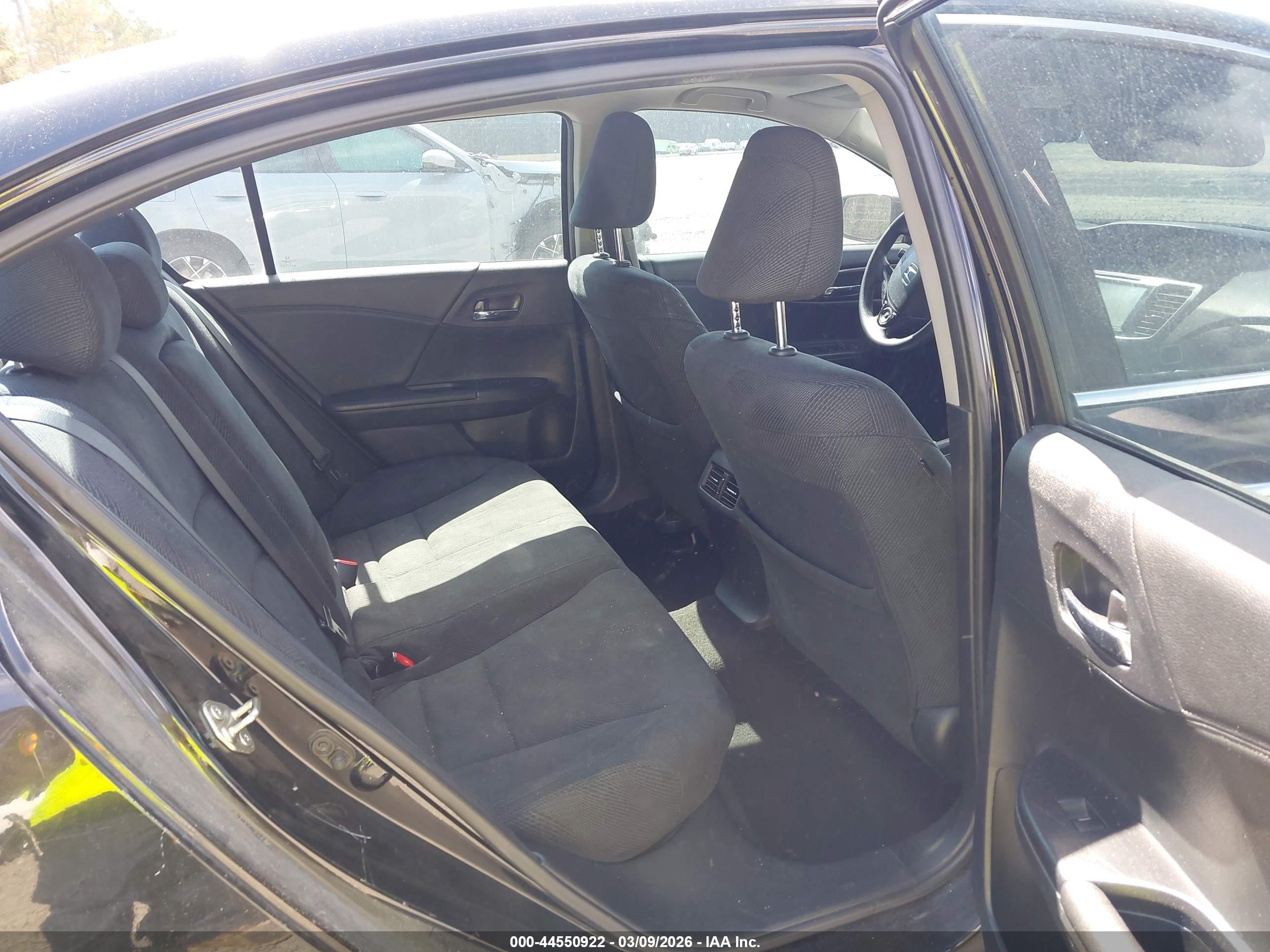 HONDA ACCORD image 8