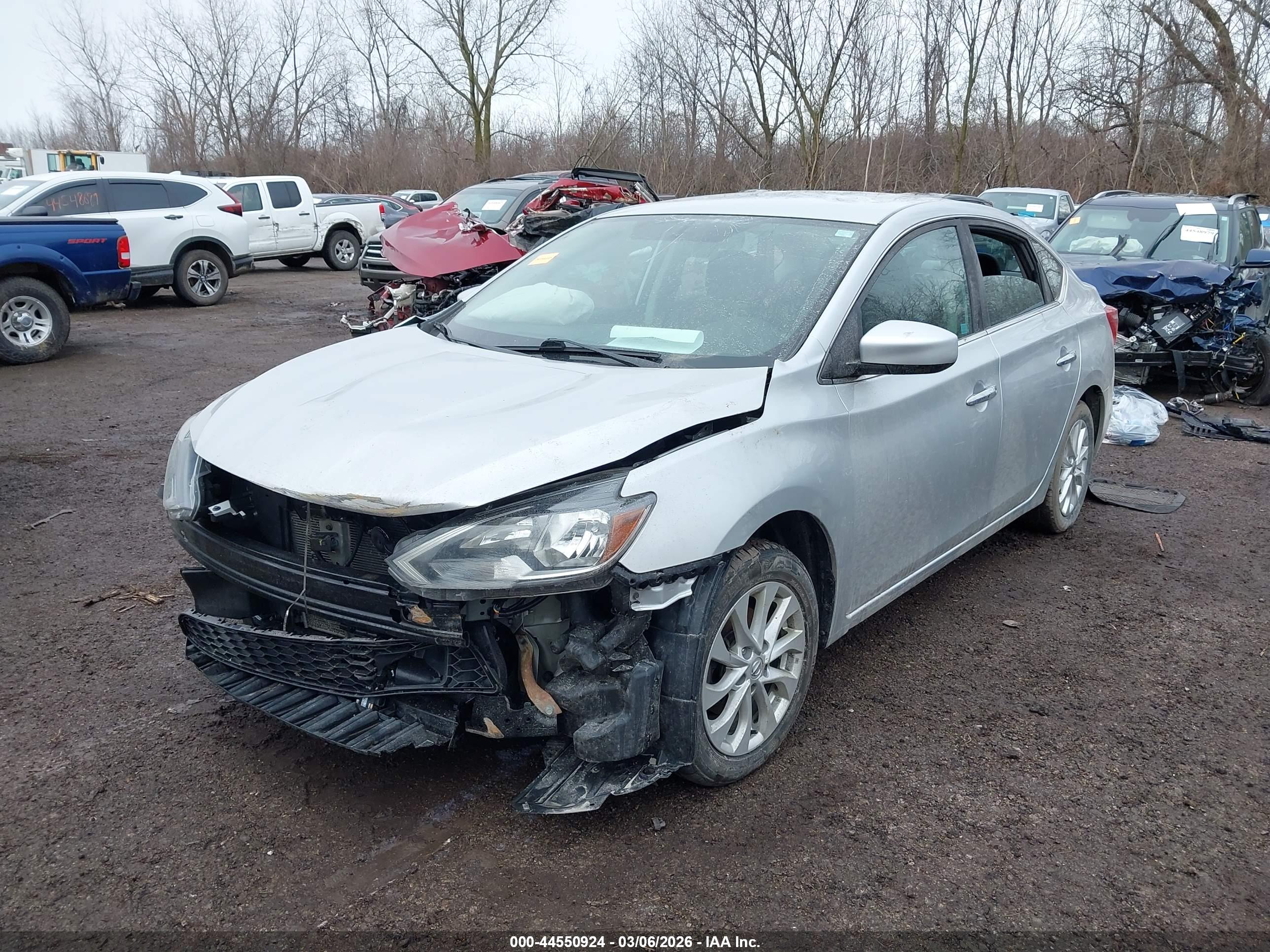 NISSAN SENTRA image 2