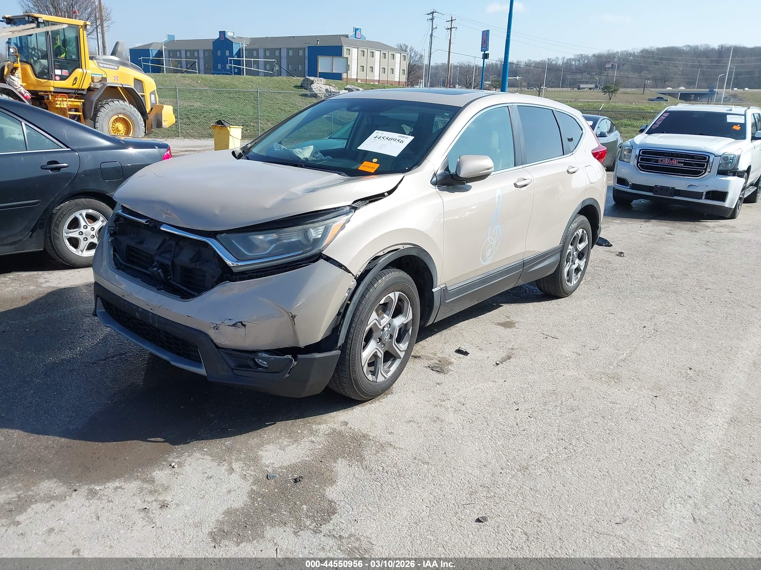 HONDA CR-V image 2