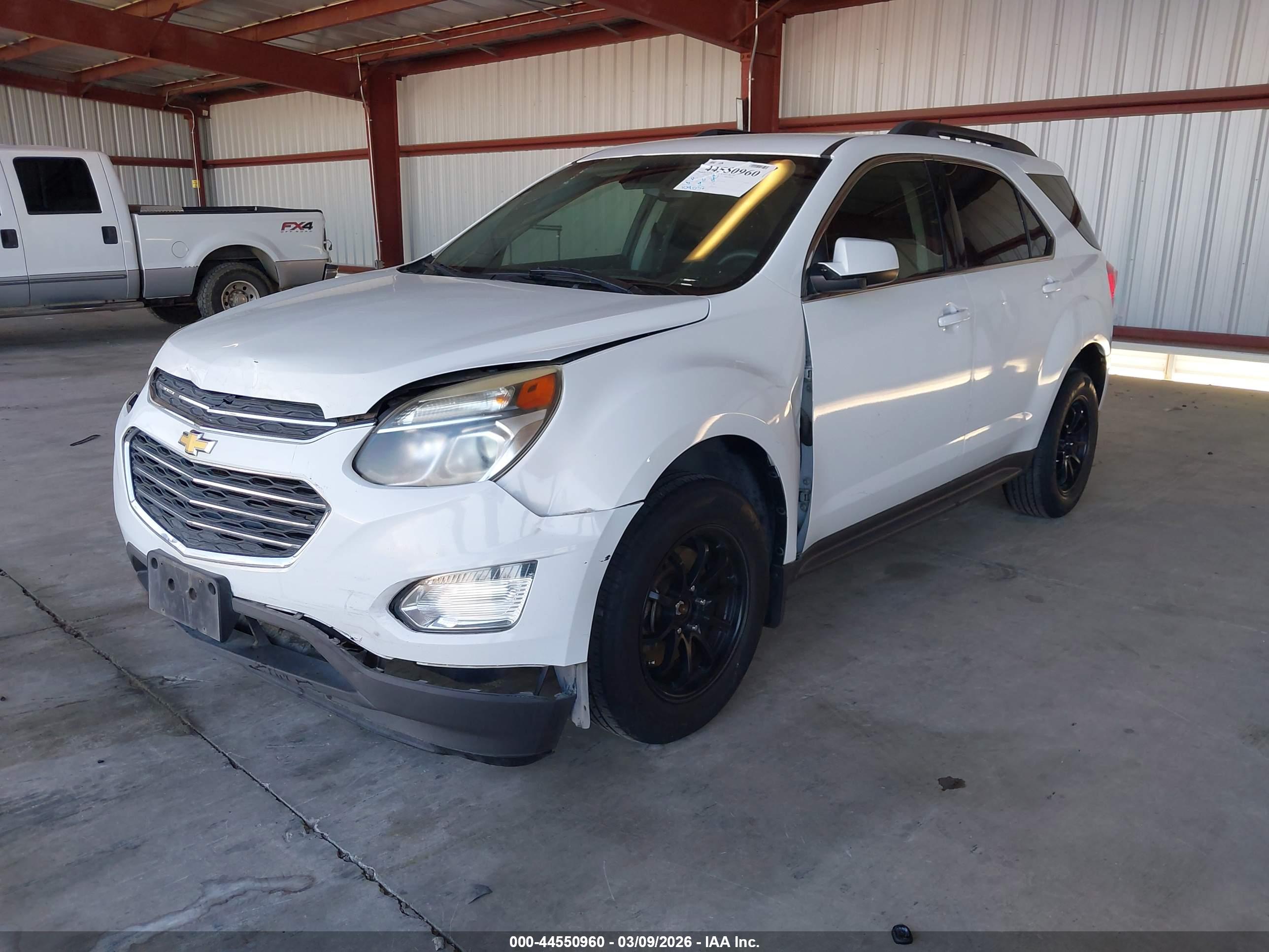 CHEVROLET EQUINOX image 2