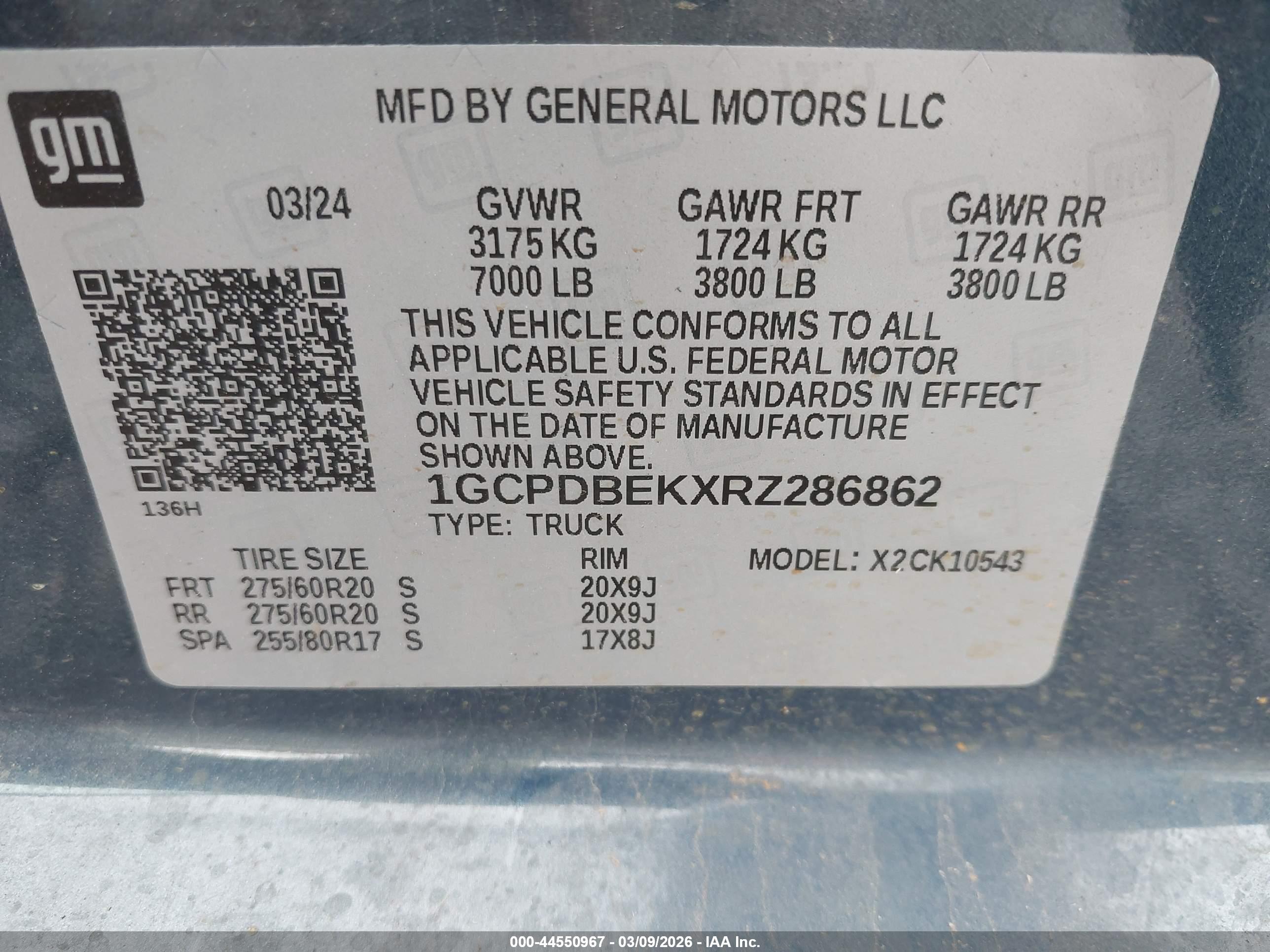 CHEVROLET SILVERADO image 9