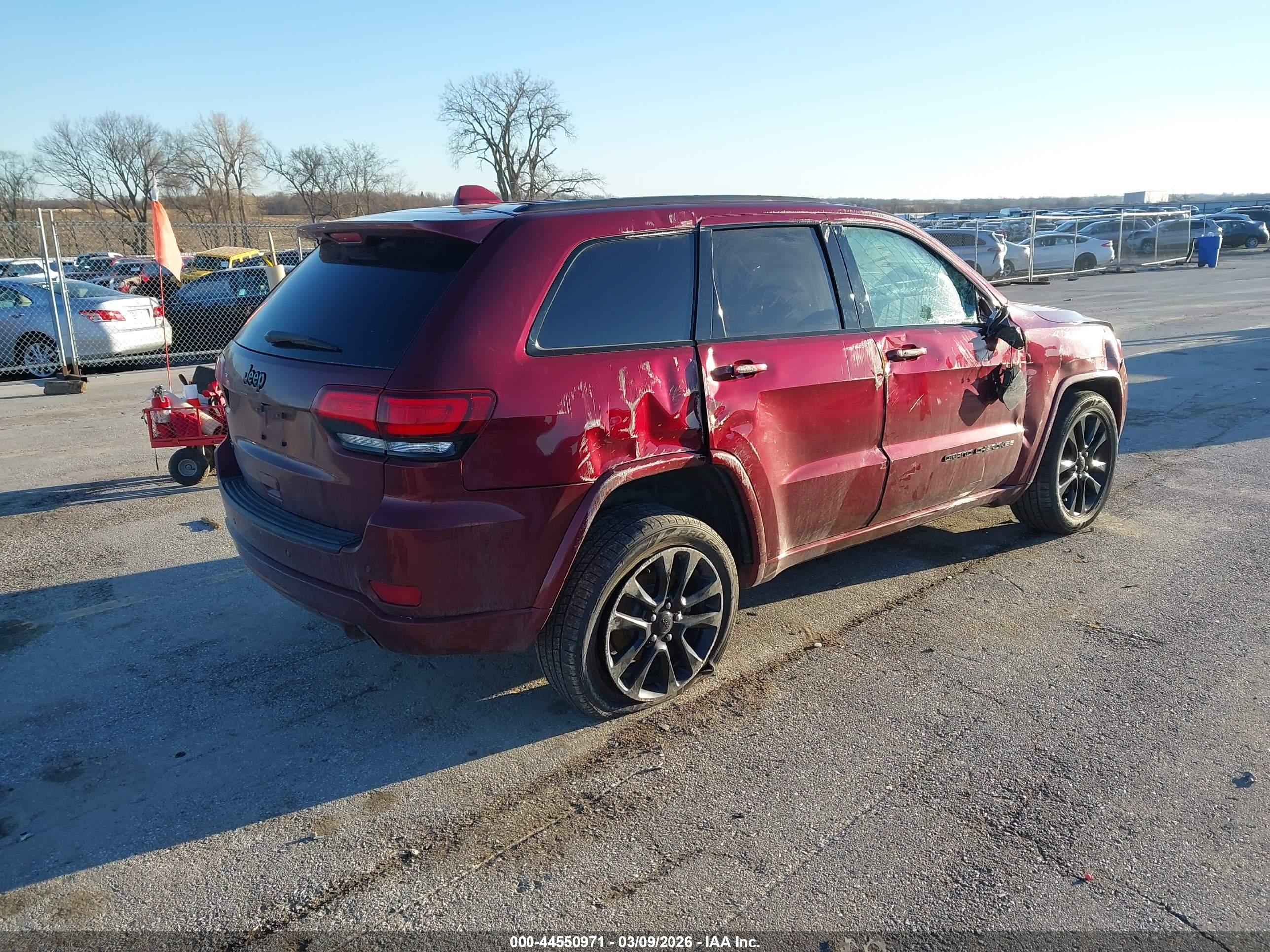 JEEP GRAND image 4