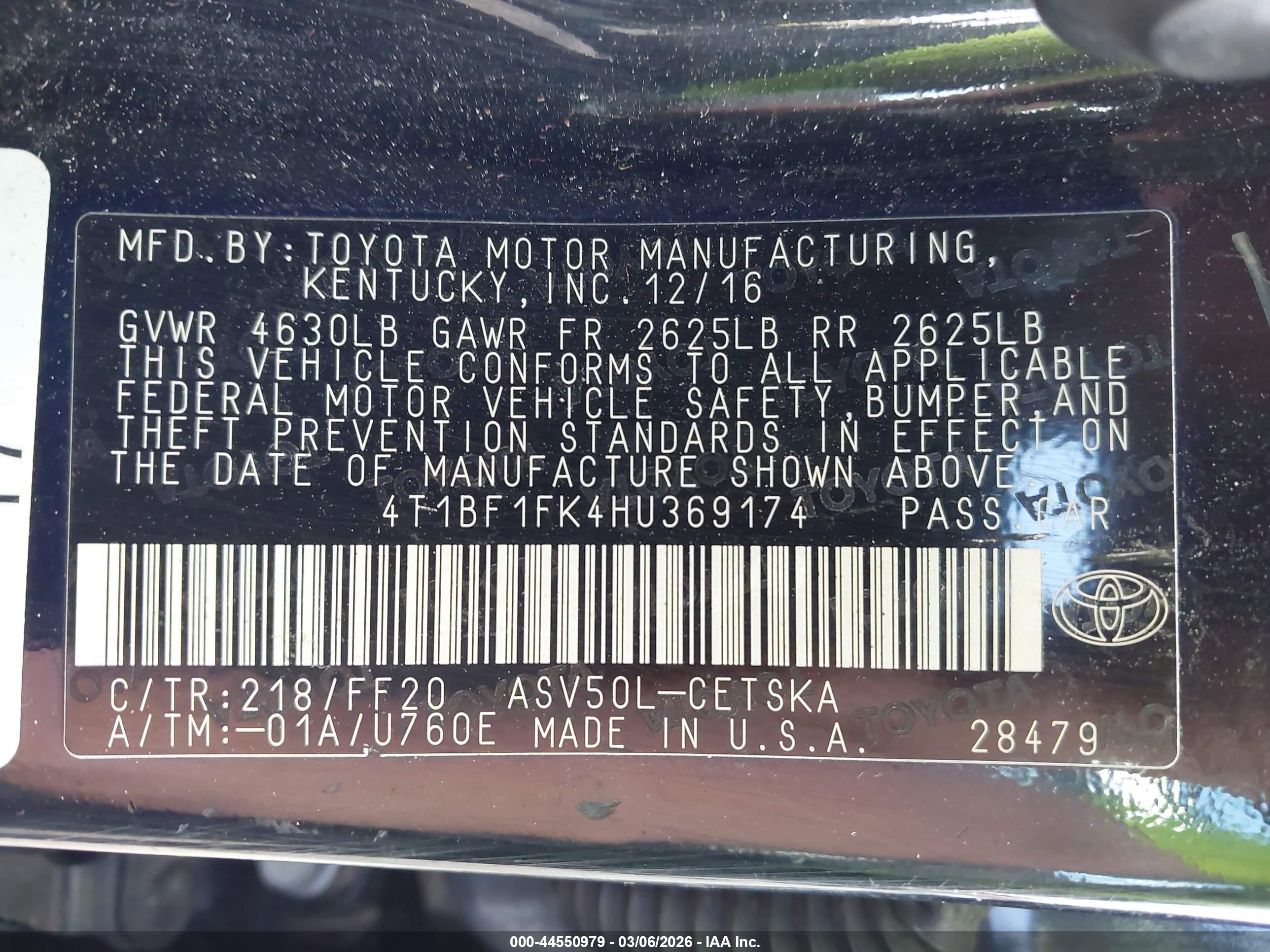 TOYOTA CAMRY image 9