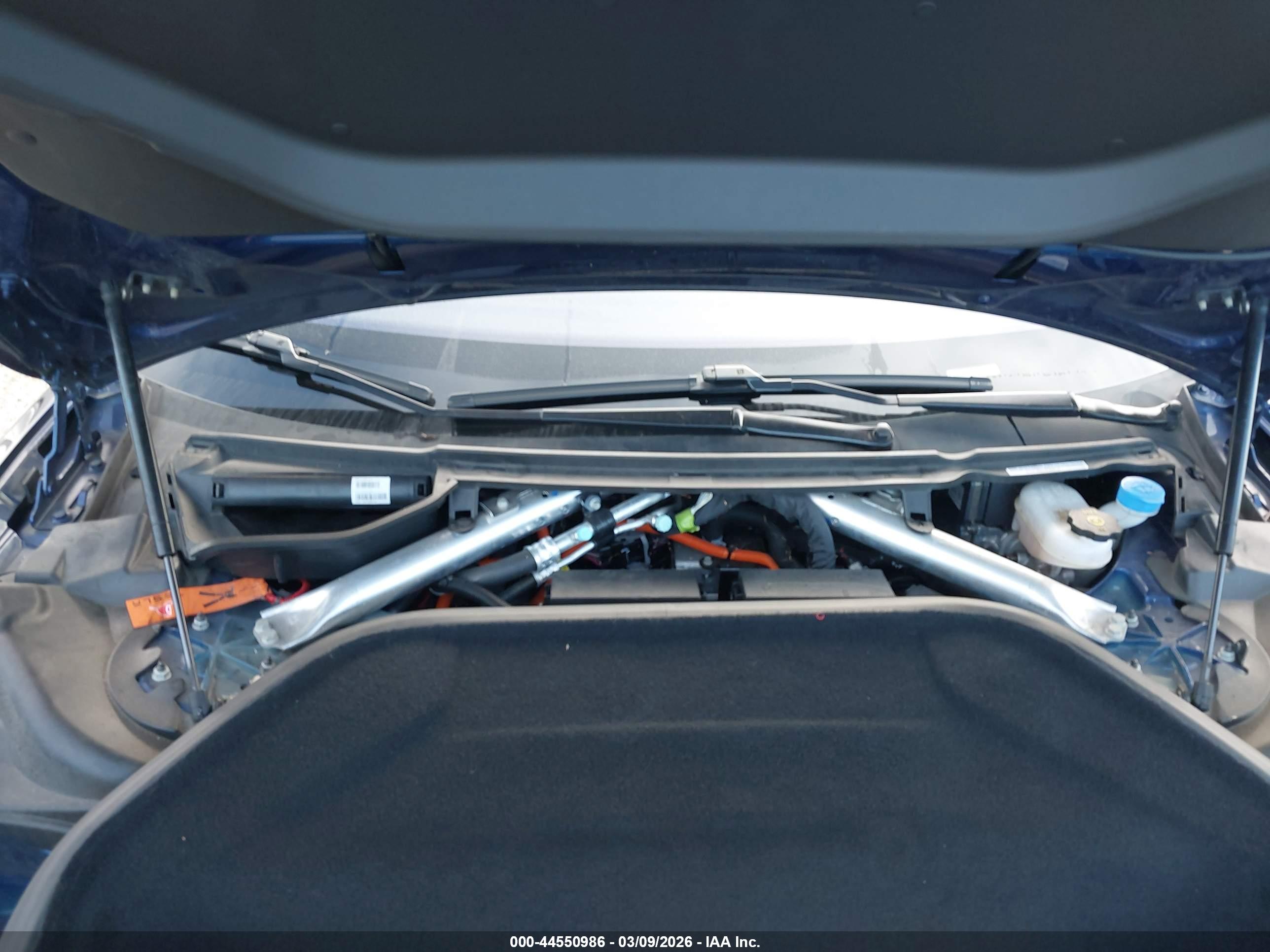 TESLA MODEL image 10