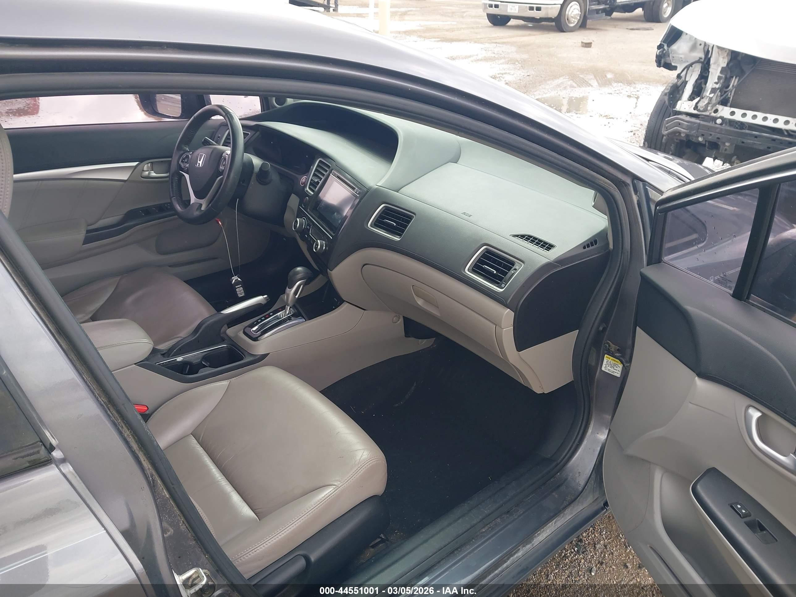 HONDA CIVIC image 5