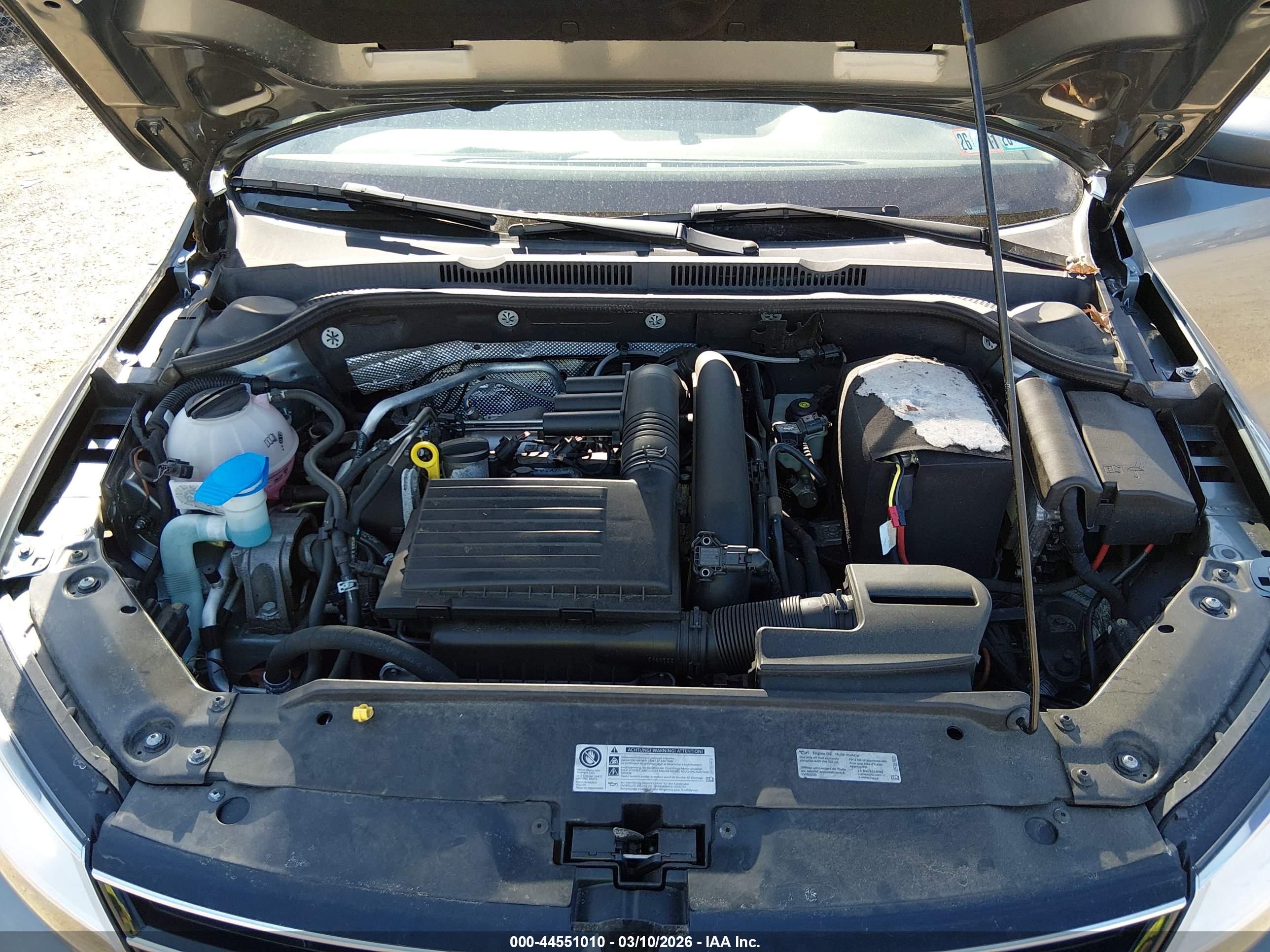 VOLKSWAGEN JETTA image 10