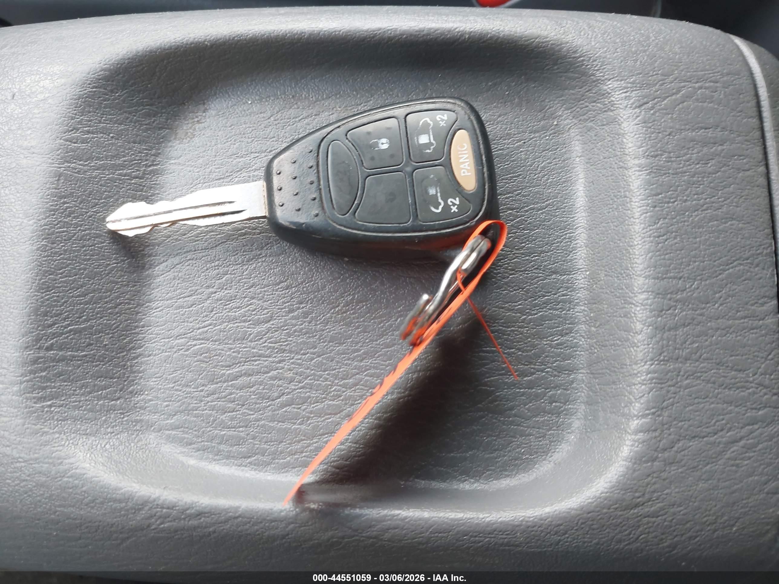 DODGE GRAND image 11
