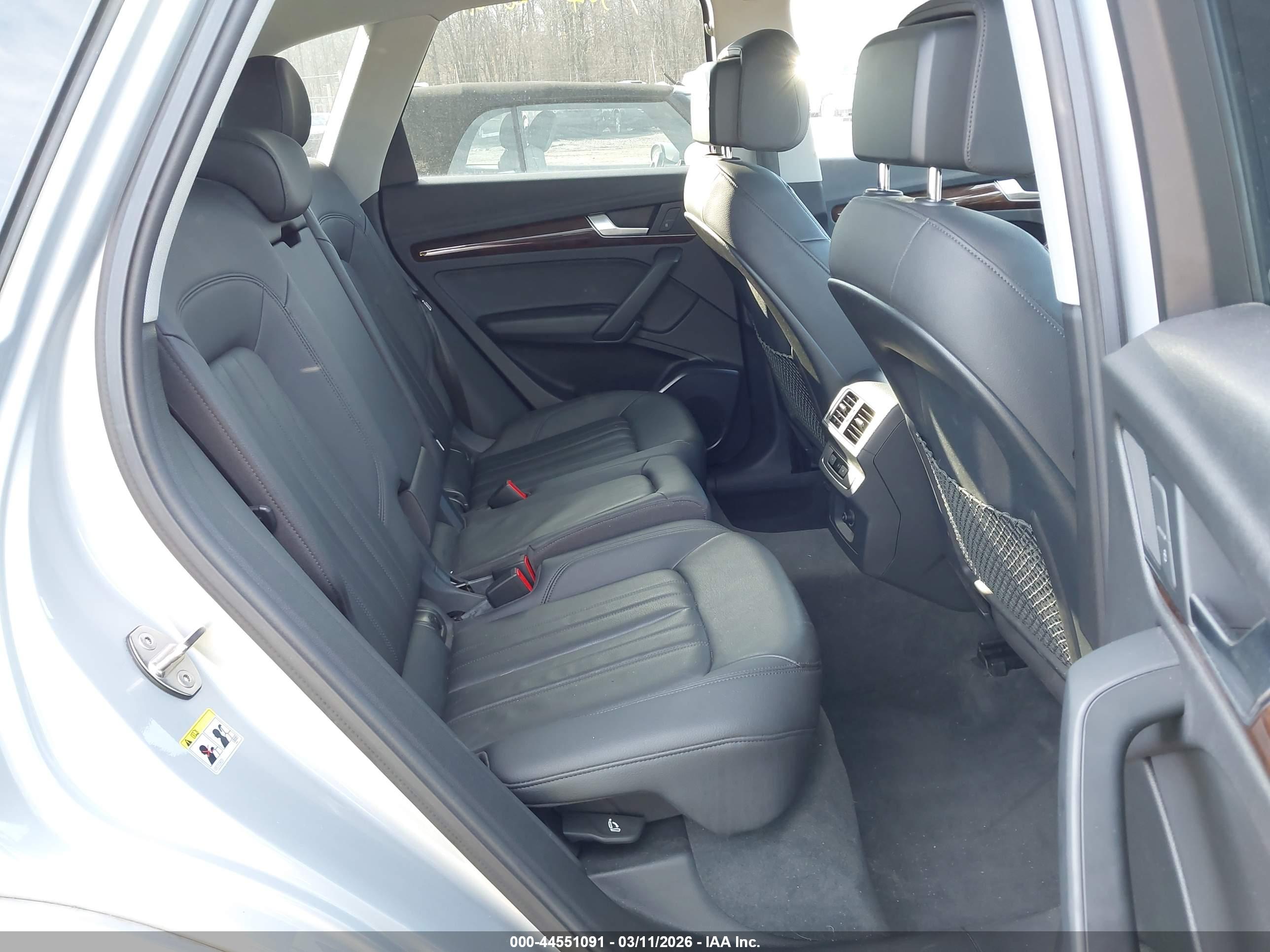 AUDI Q5 image 8