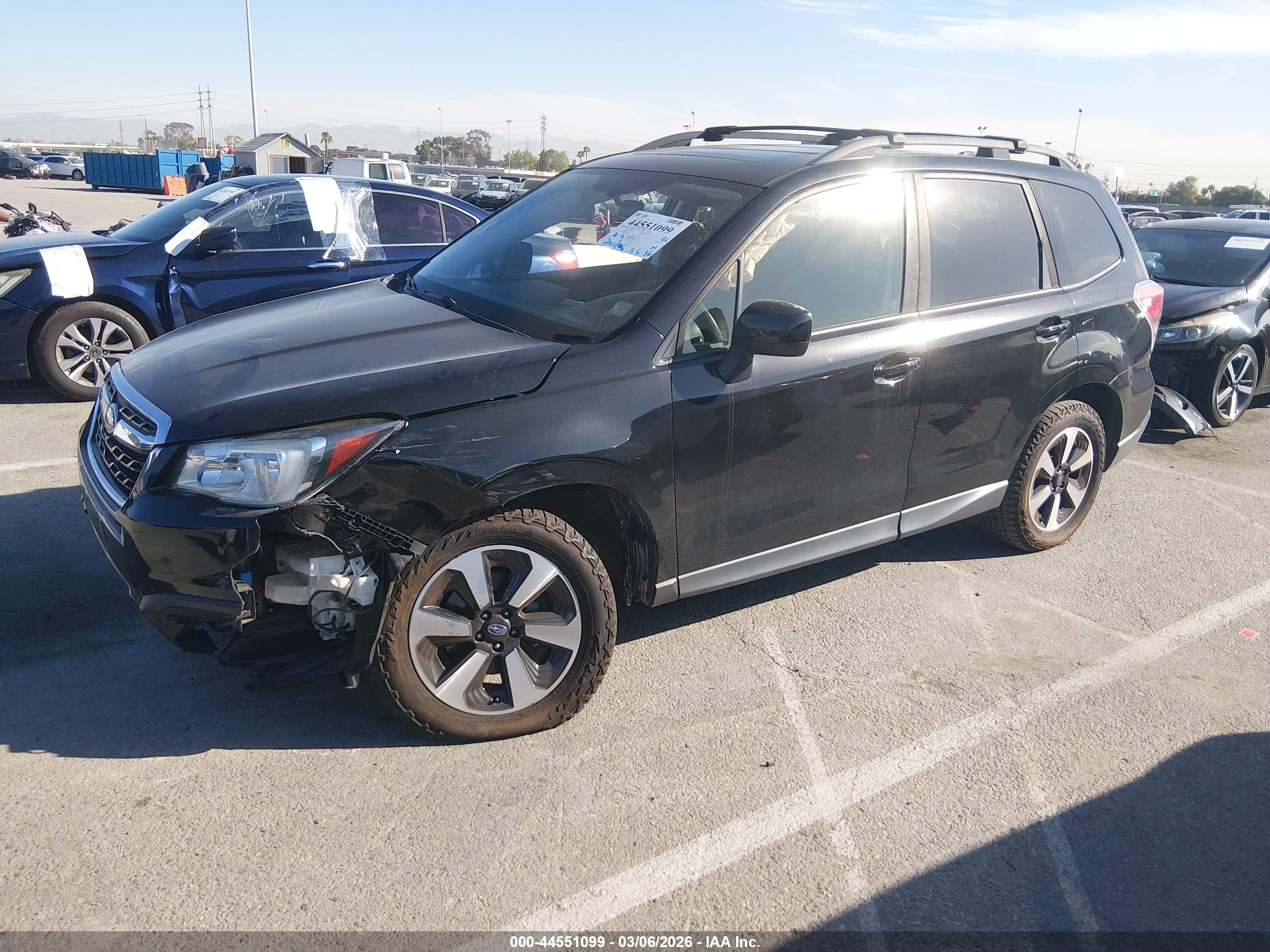 SUBARU FORESTER image 2